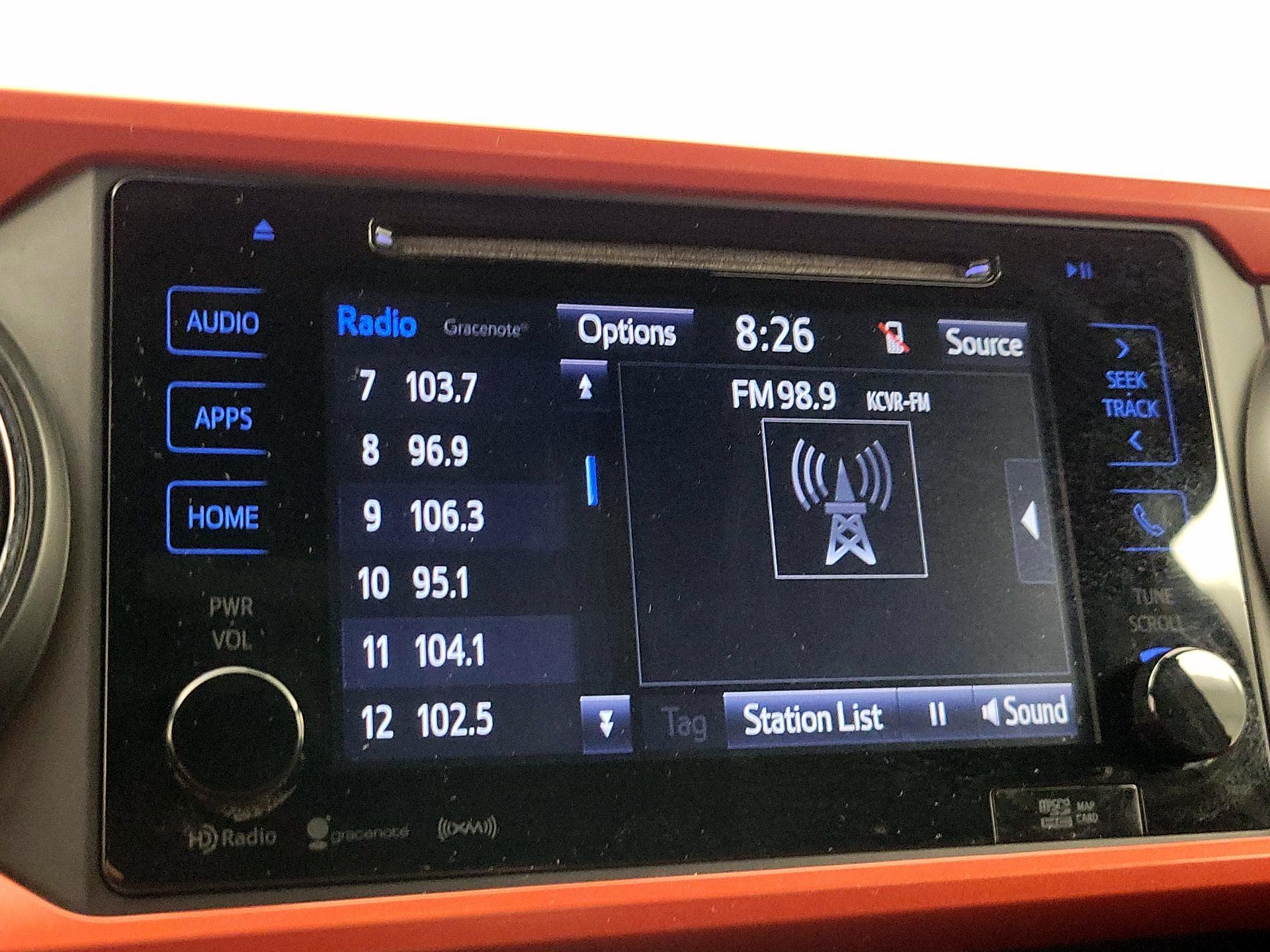 Thumbnail: 2018 Toyota Tacoma - 16