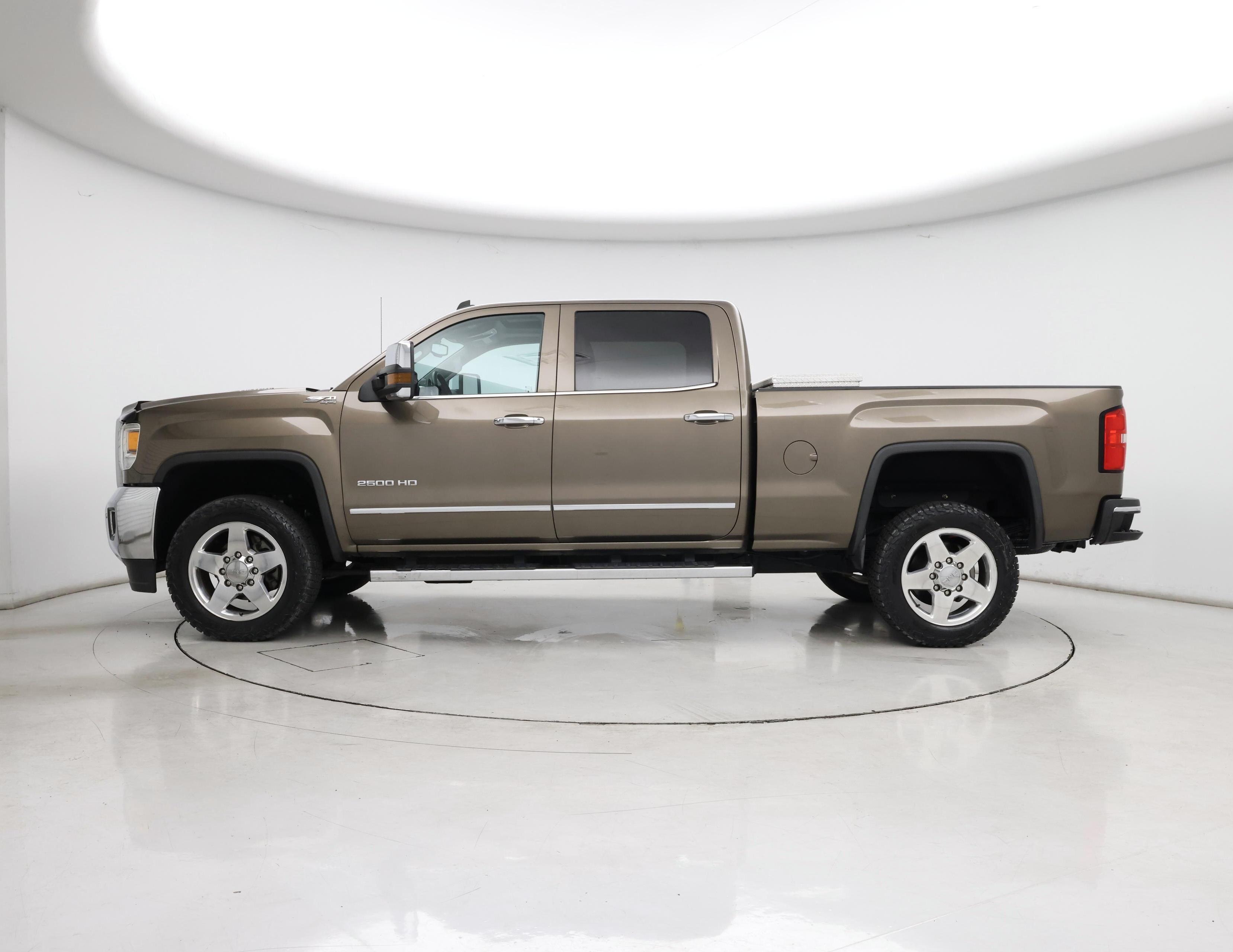 Thumbnail: 2015 GMC Sierra 2500 - 3