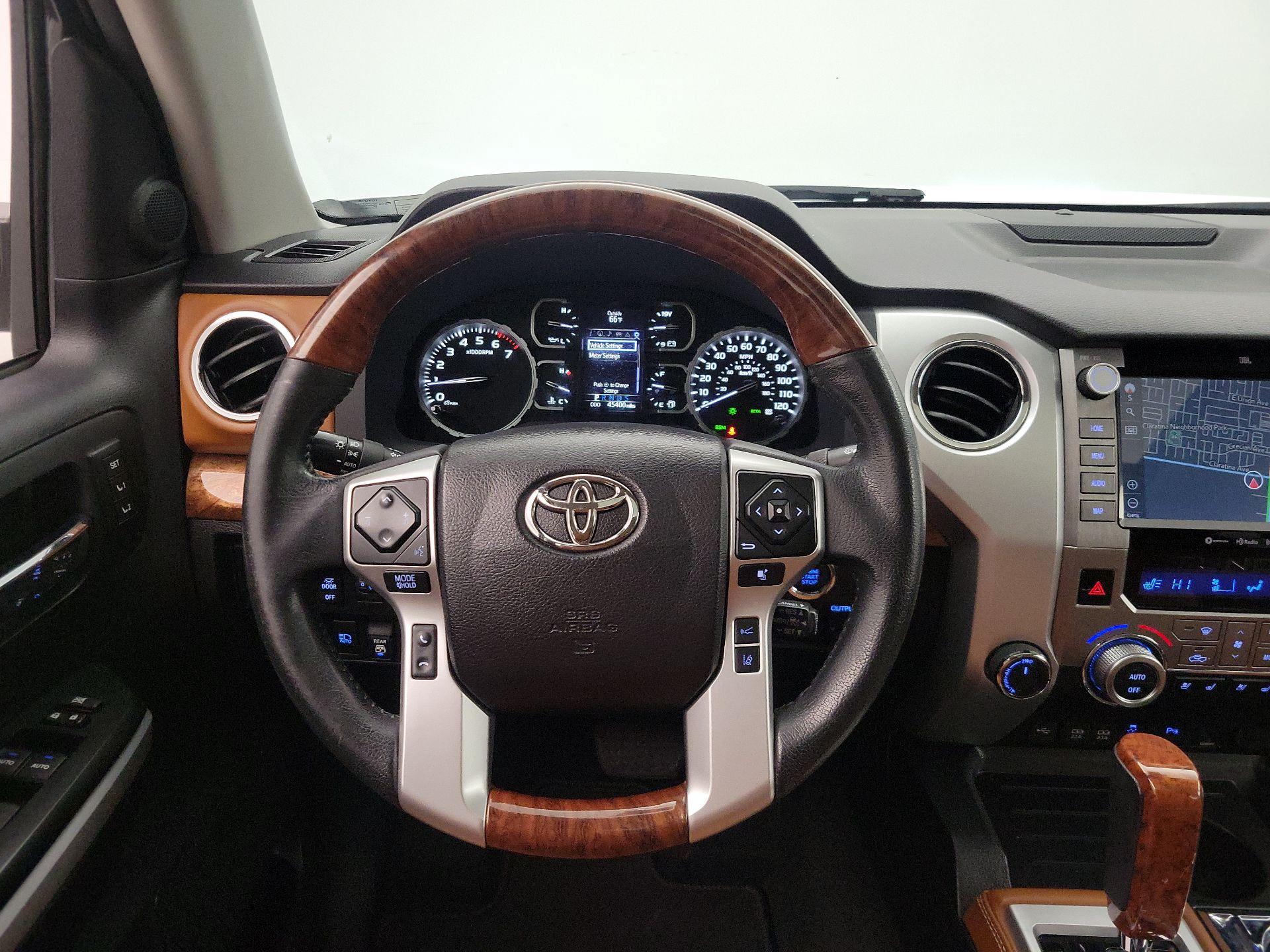 Thumbnail: 2021 Toyota Tundra - 10