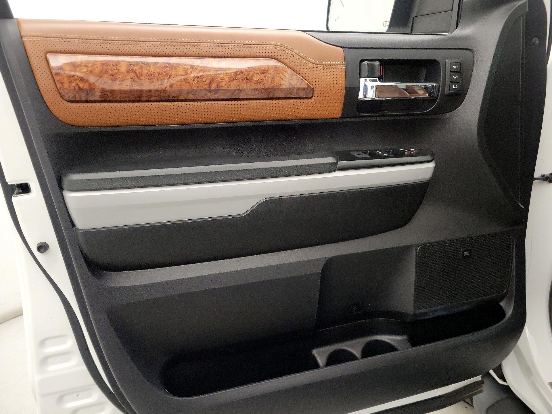 Thumbnail: 2021 Toyota Tundra - 12