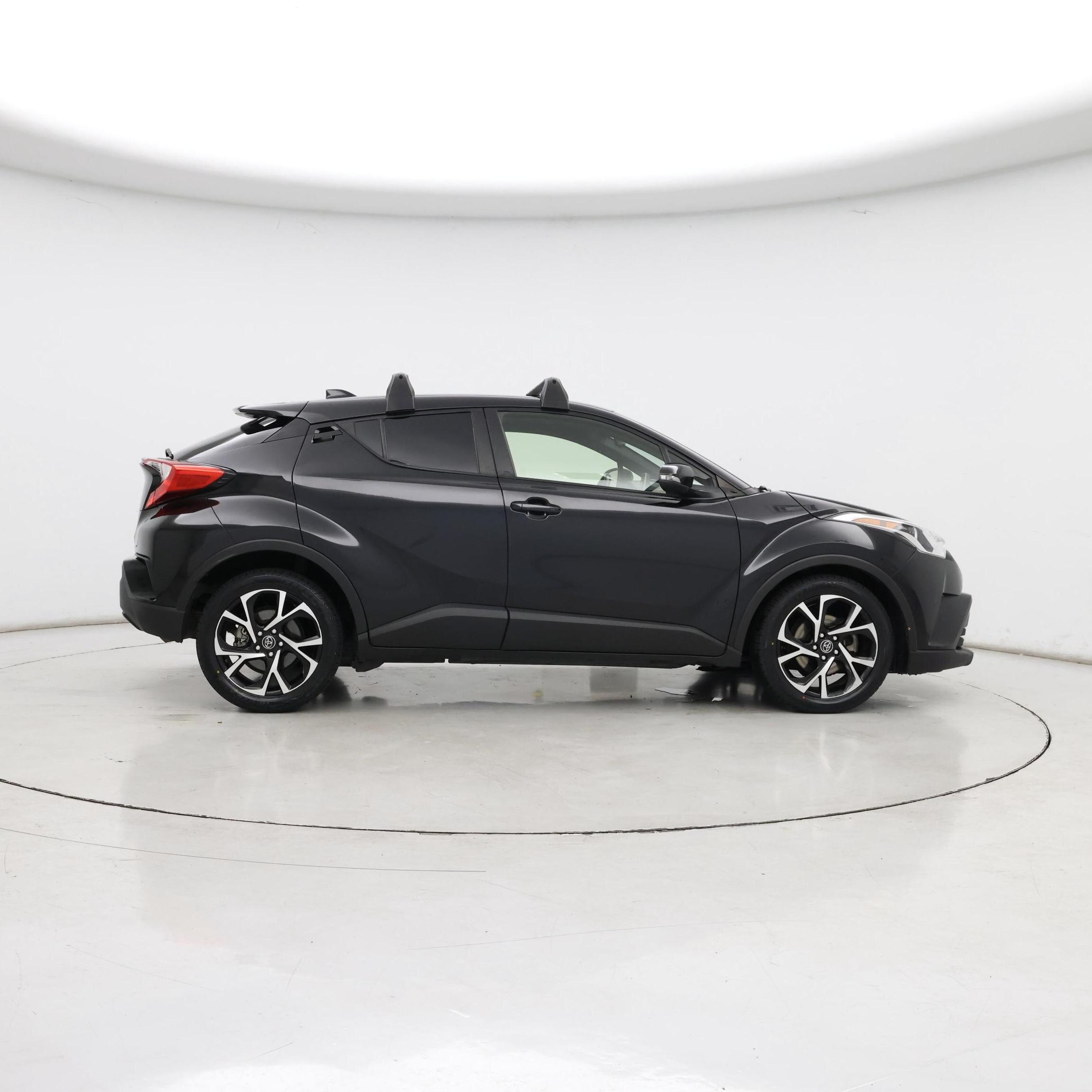Thumbnail: 2019 Toyota C-HR - 7