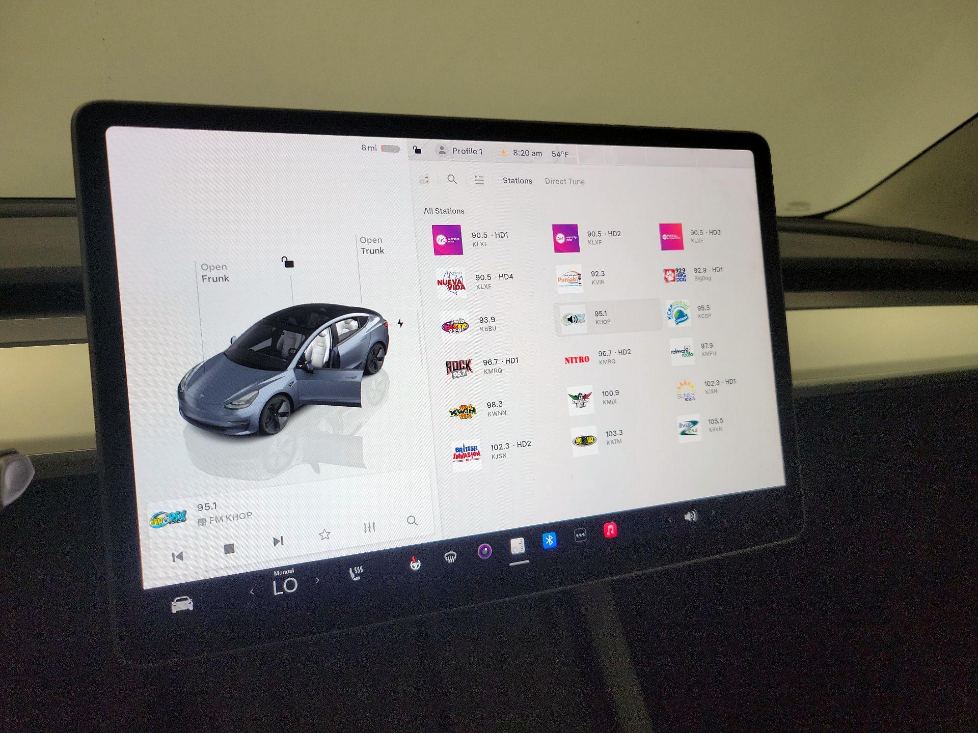 Thumbnail: 2023 Tesla Model 3 - 15