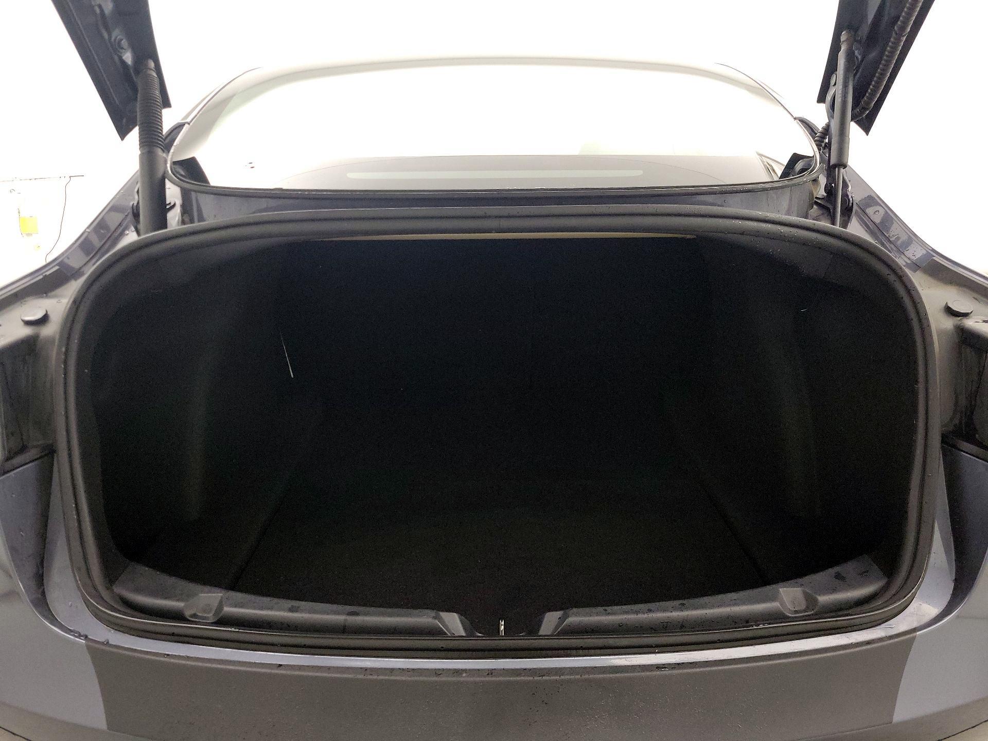 Thumbnail: 2023 Tesla Model 3 - 20