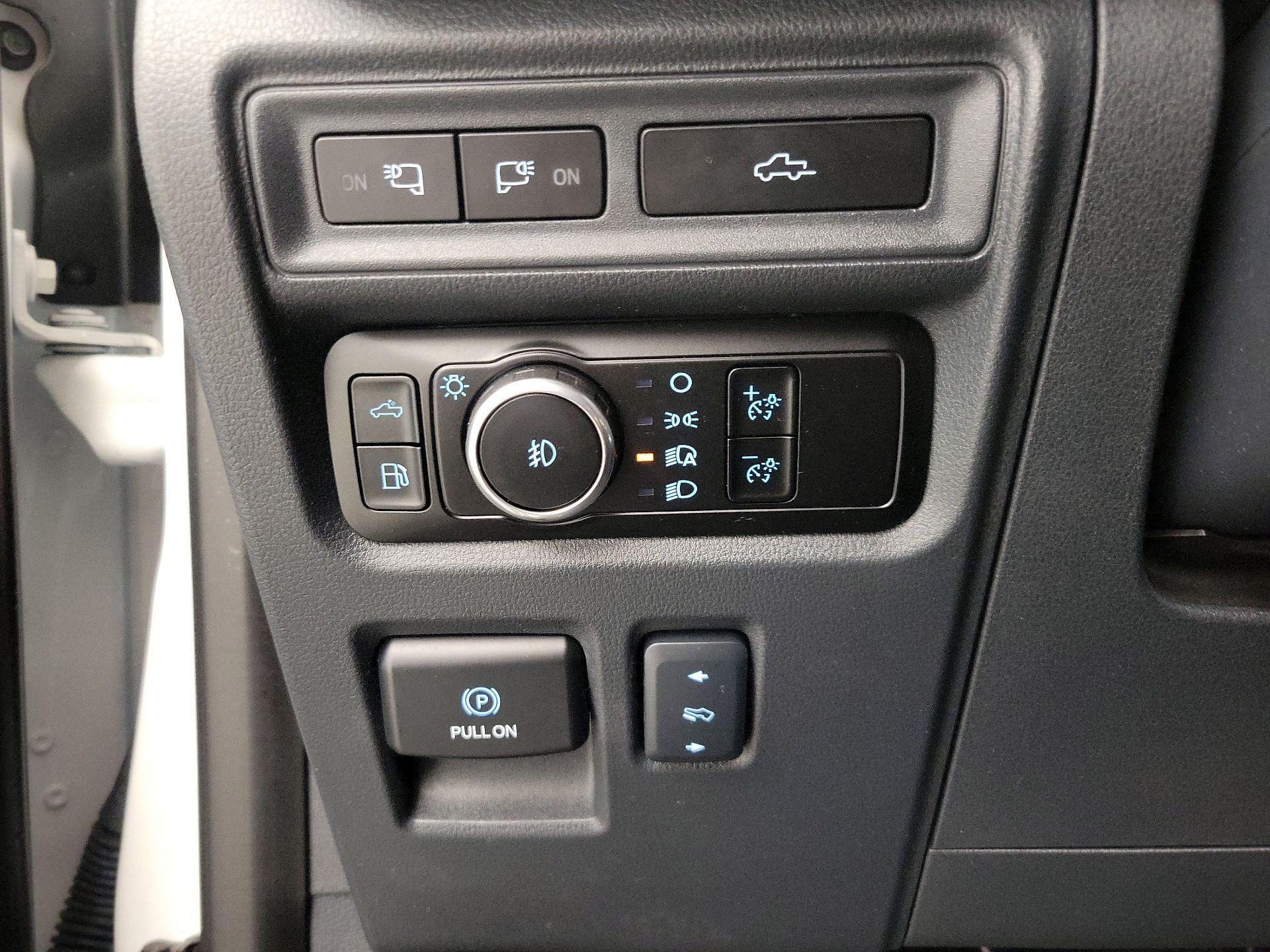 Thumbnail: 2023 Ford F-150 - 13