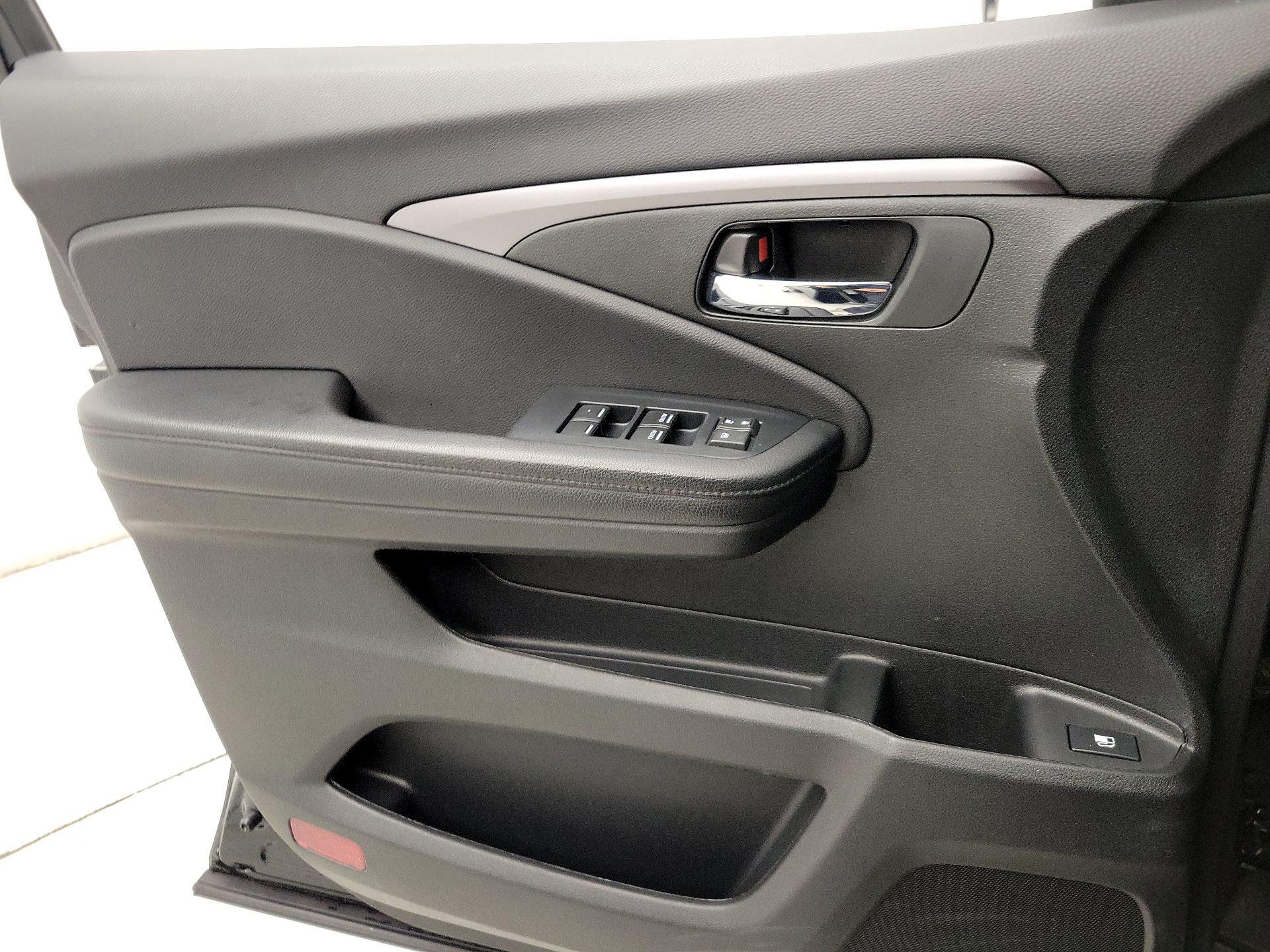 Thumbnail: 2022 Honda Pilot - 12