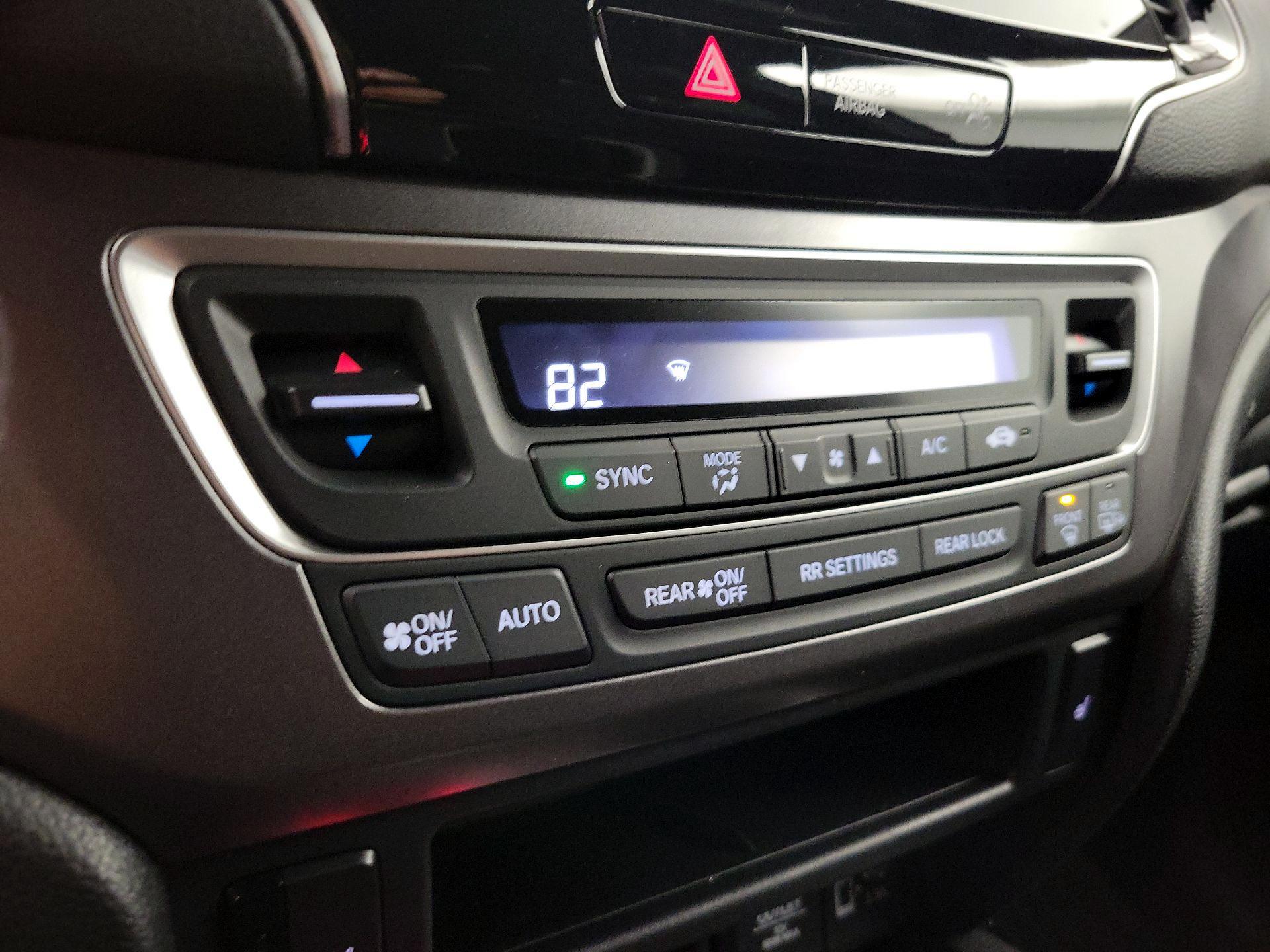 Thumbnail: 2022 Honda Pilot - 16