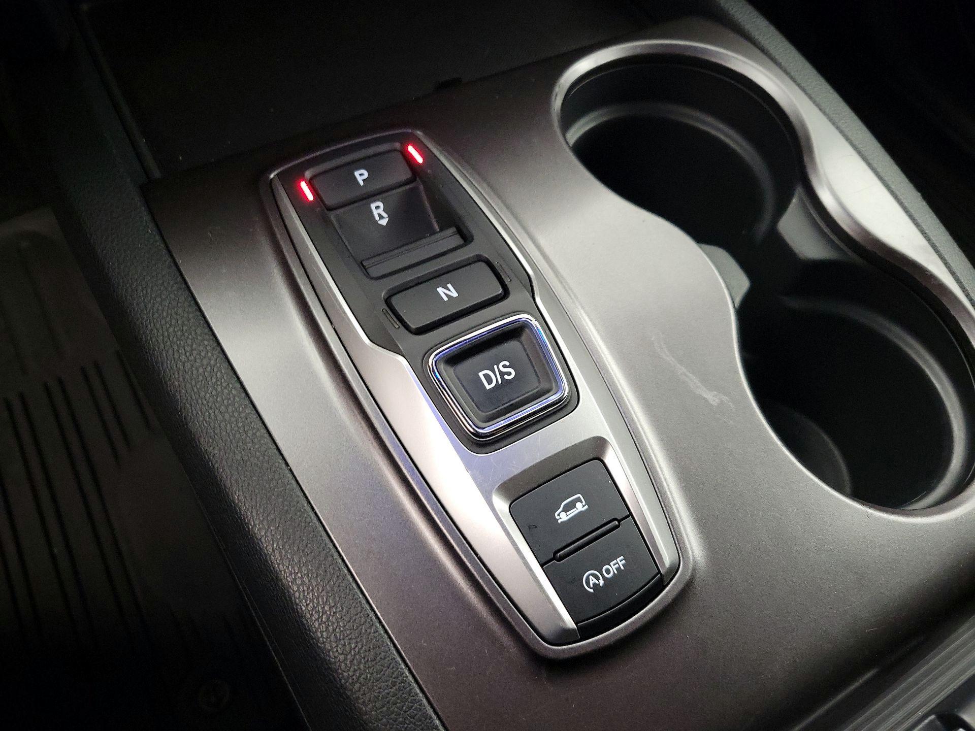 Thumbnail: 2022 Honda Pilot - 17