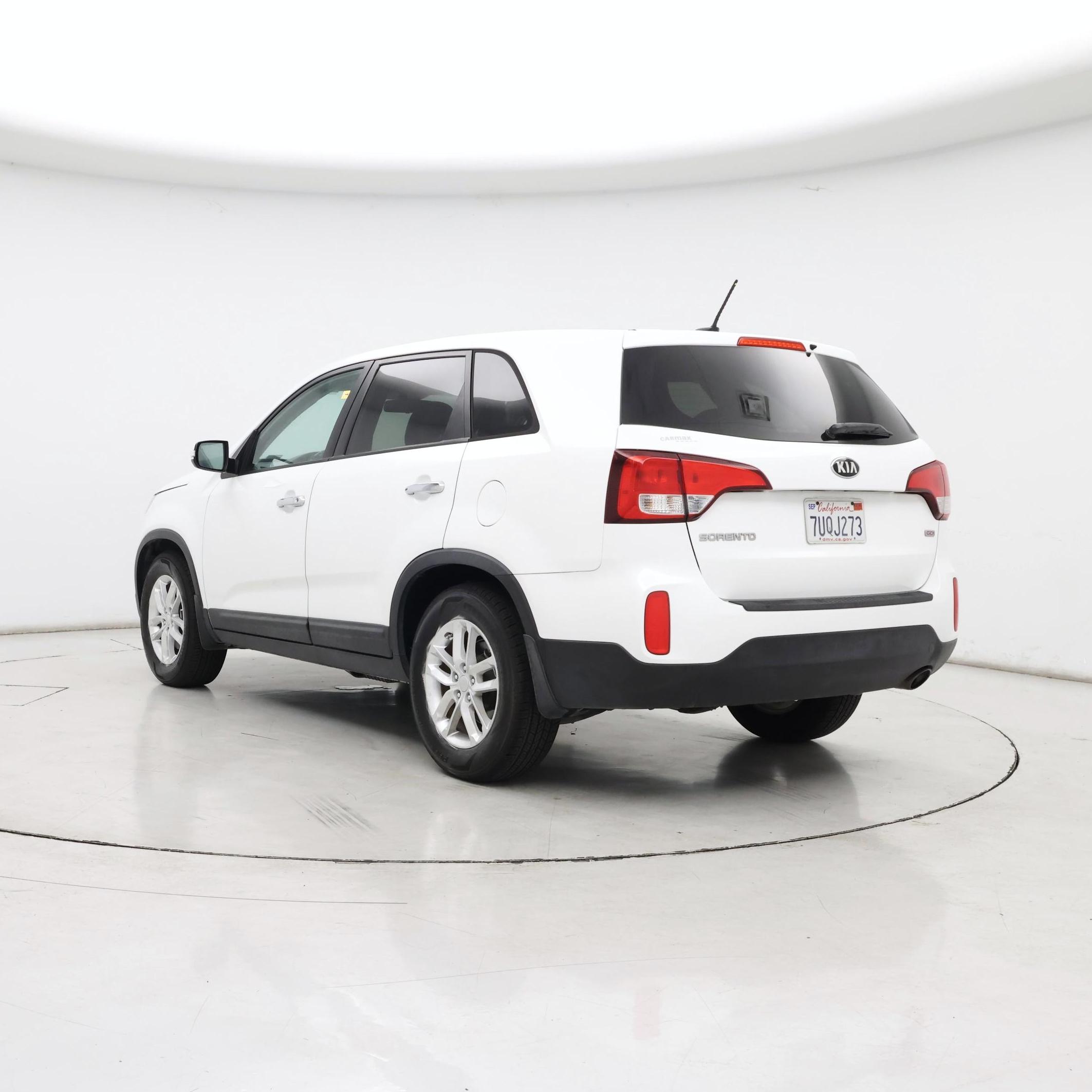 Thumbnail: 2015 Kia Sorento - 2