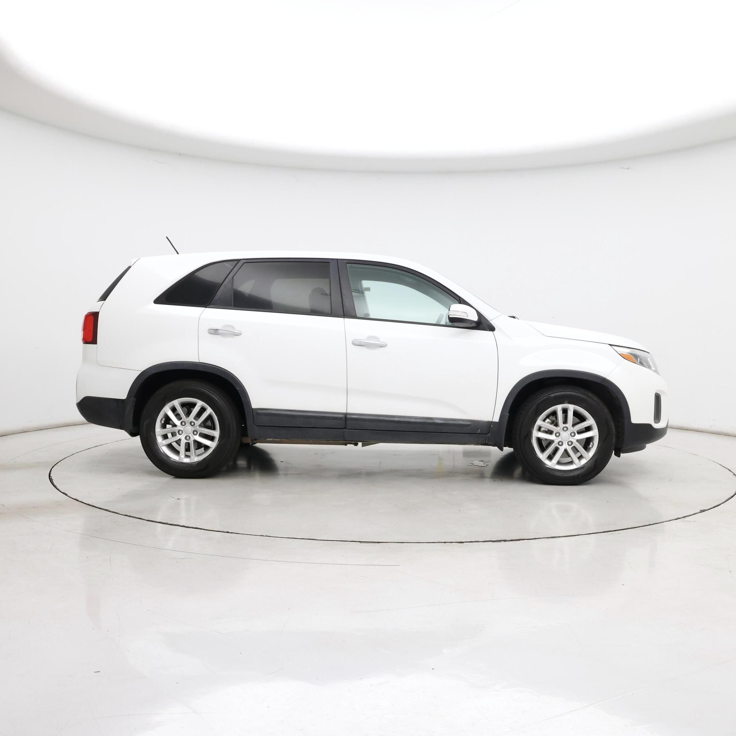 Thumbnail: 2015 Kia Sorento - 7