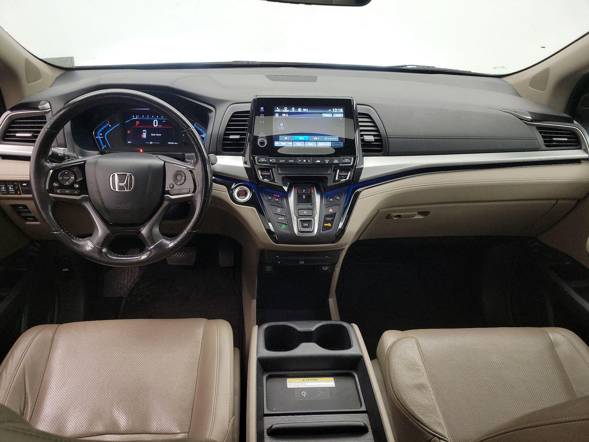 Thumbnail: 2019 Honda Odyssey - 9