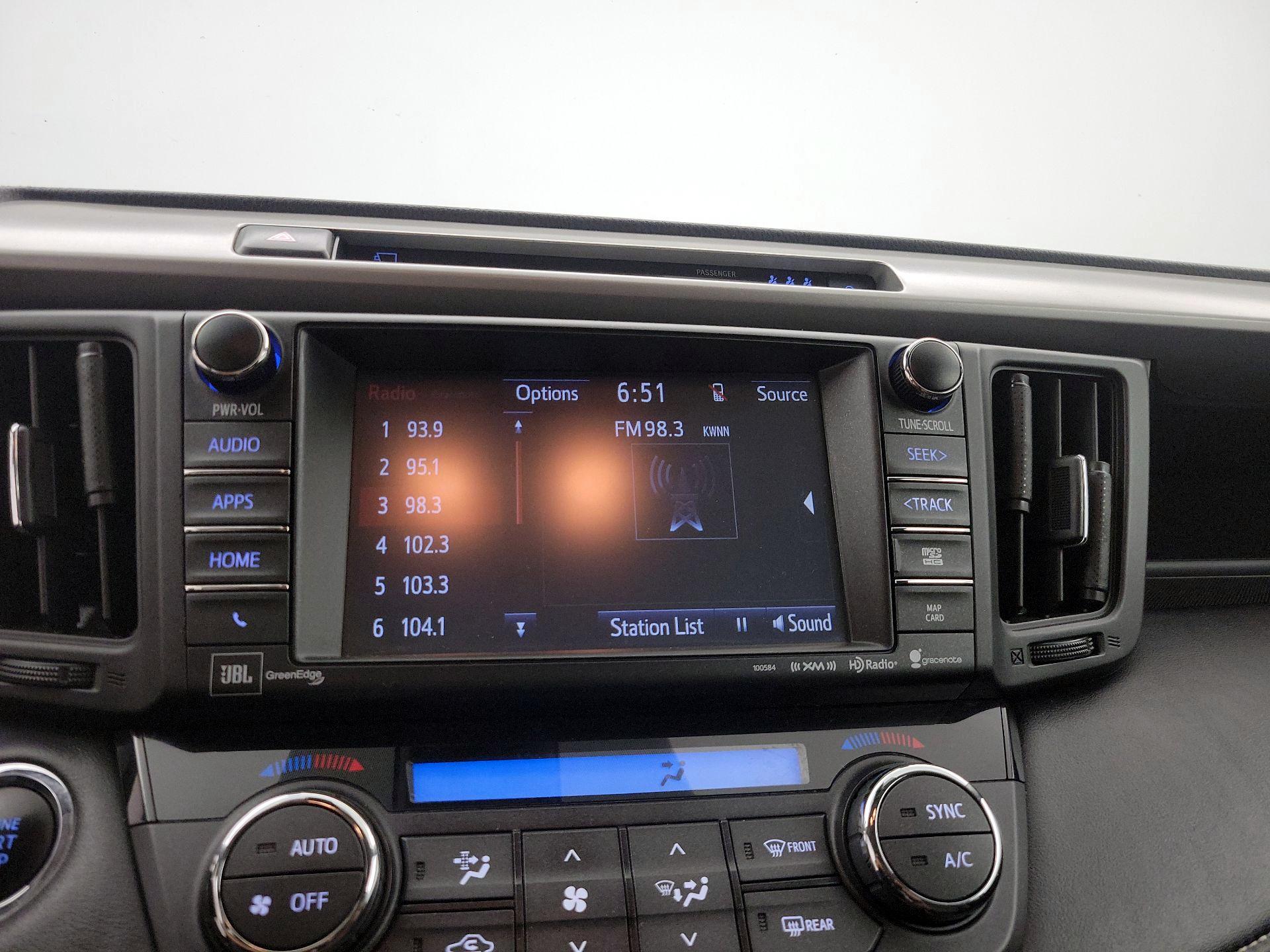 Thumbnail: 2017 Toyota RAV4 - 15