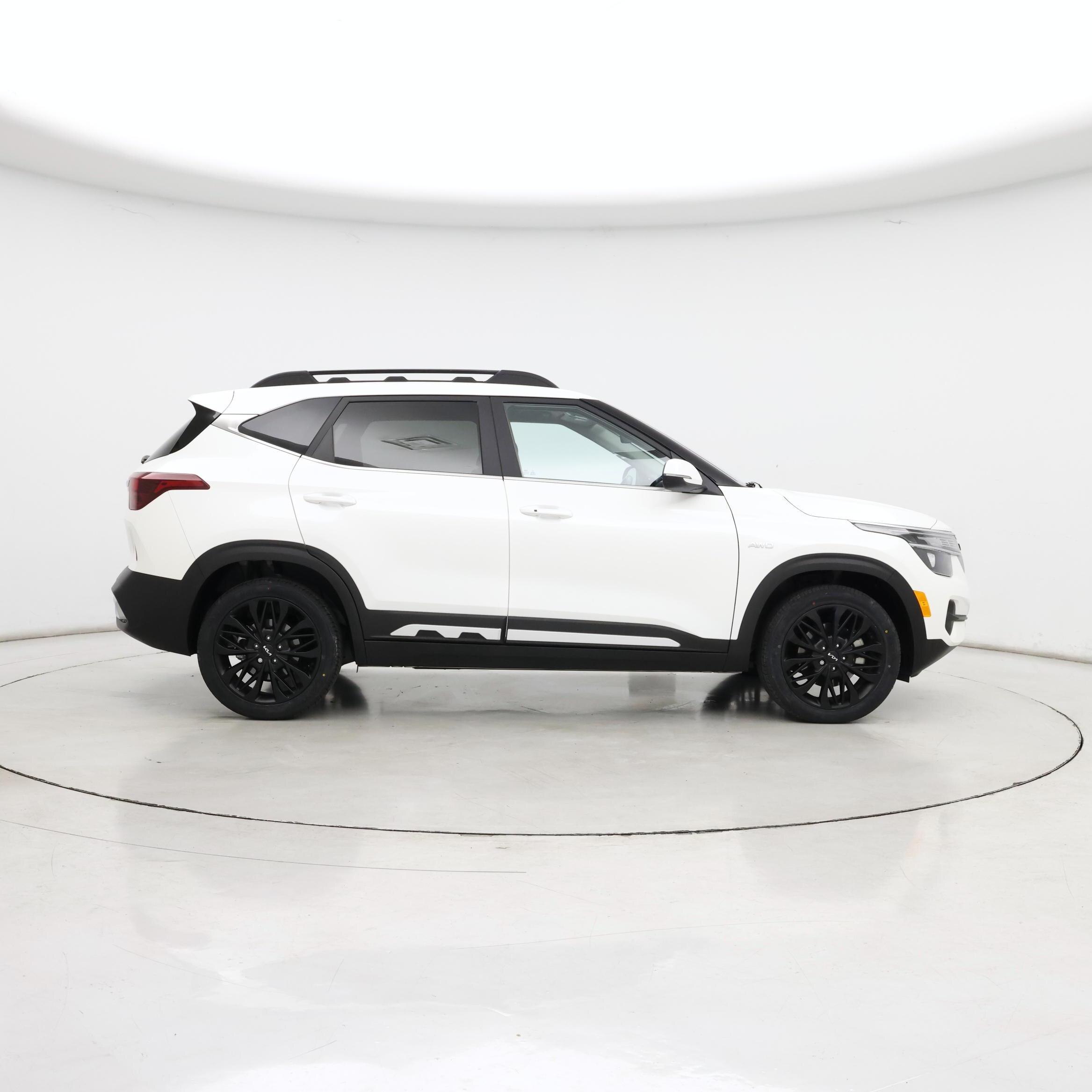 Thumbnail: 2022 Kia Seltos - 7