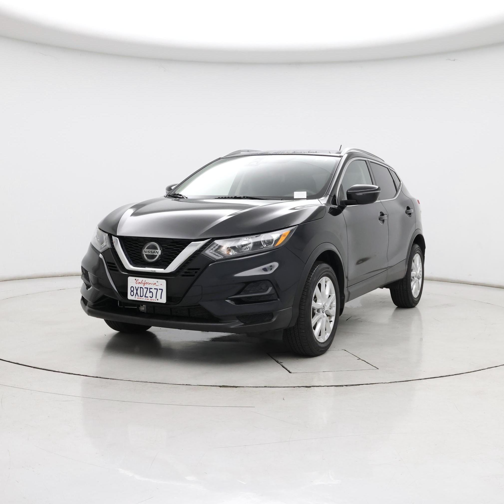 Thumbnail: 2020 Nissan Rogue Sport - 4