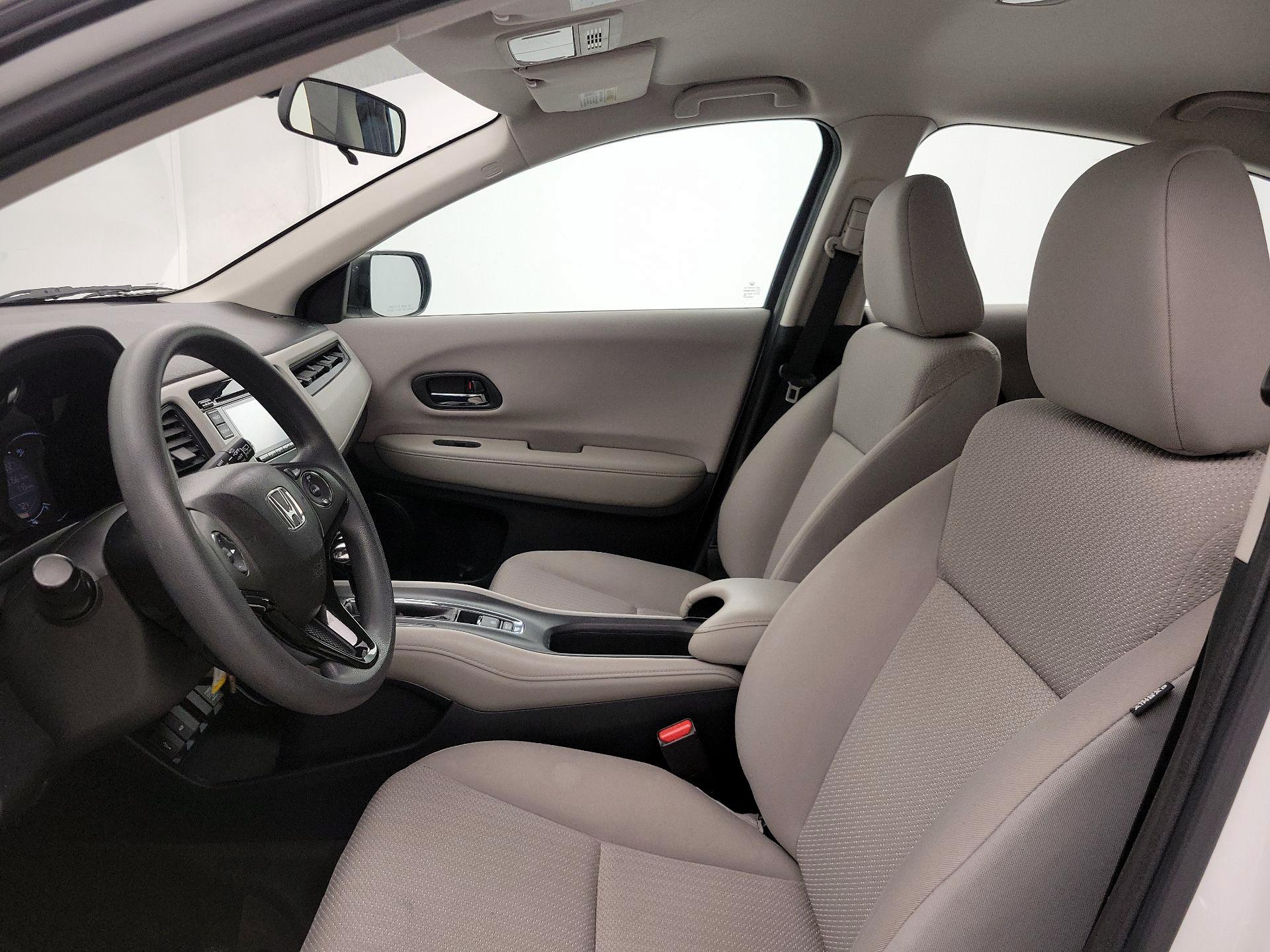 Thumbnail: 2017 Honda HR-V - 11