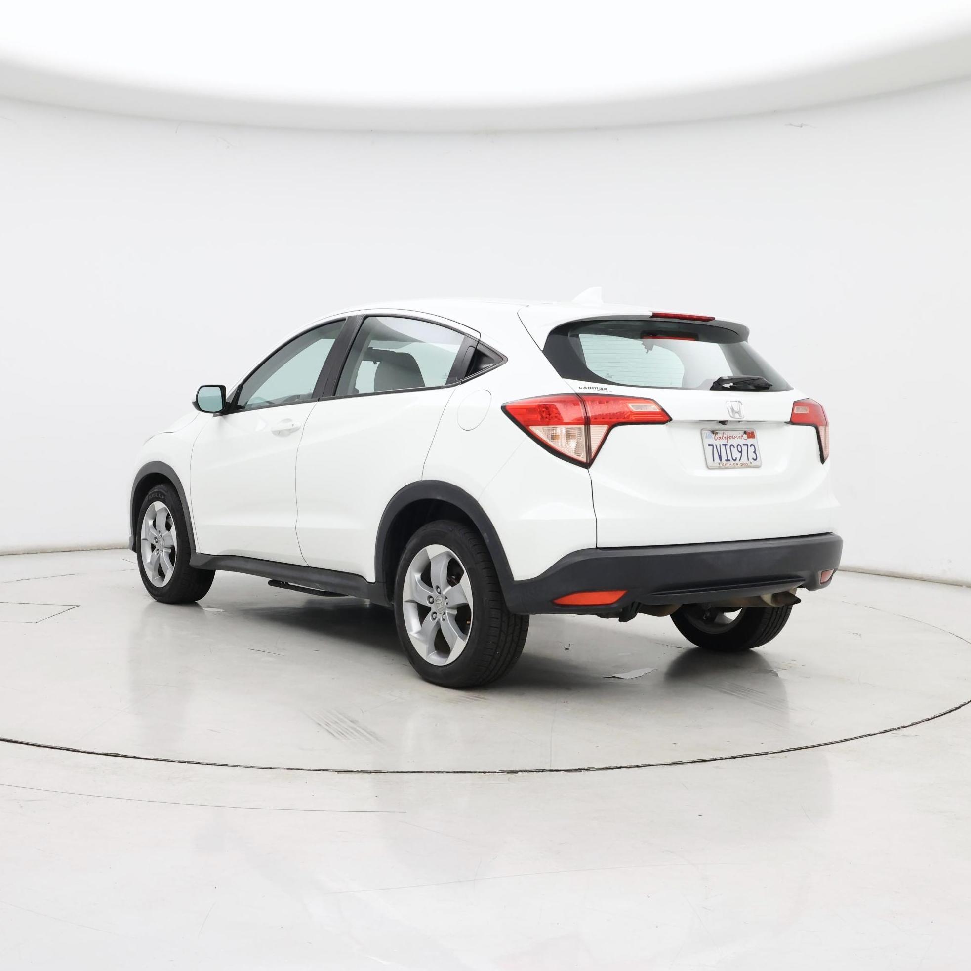Thumbnail: 2017 Honda HR-V - 2