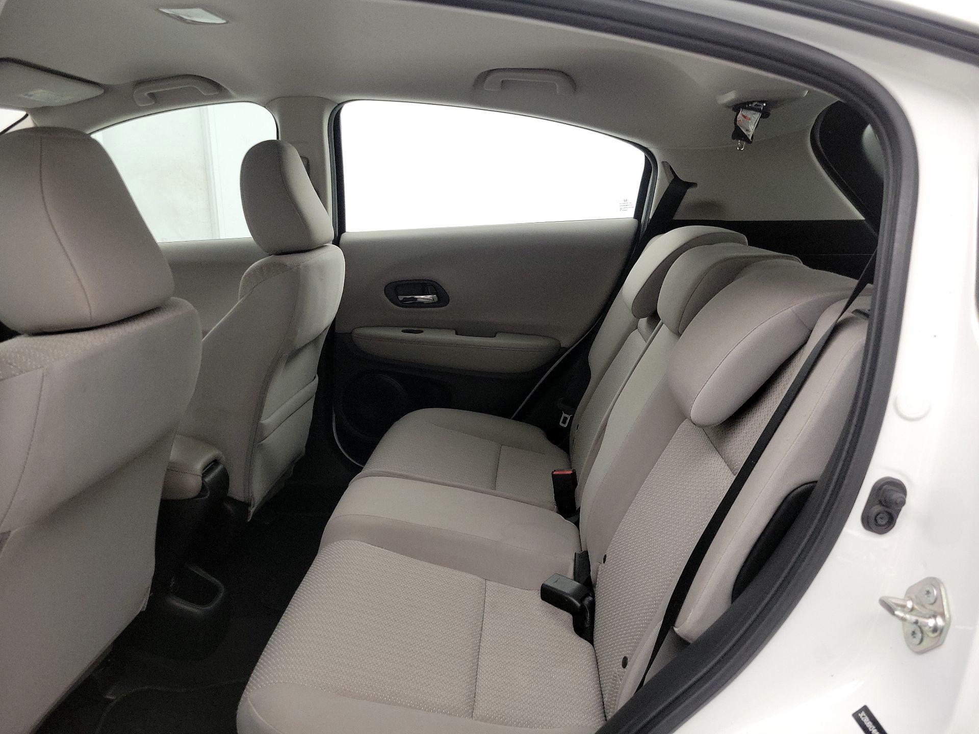 Thumbnail: 2017 Honda HR-V - 19