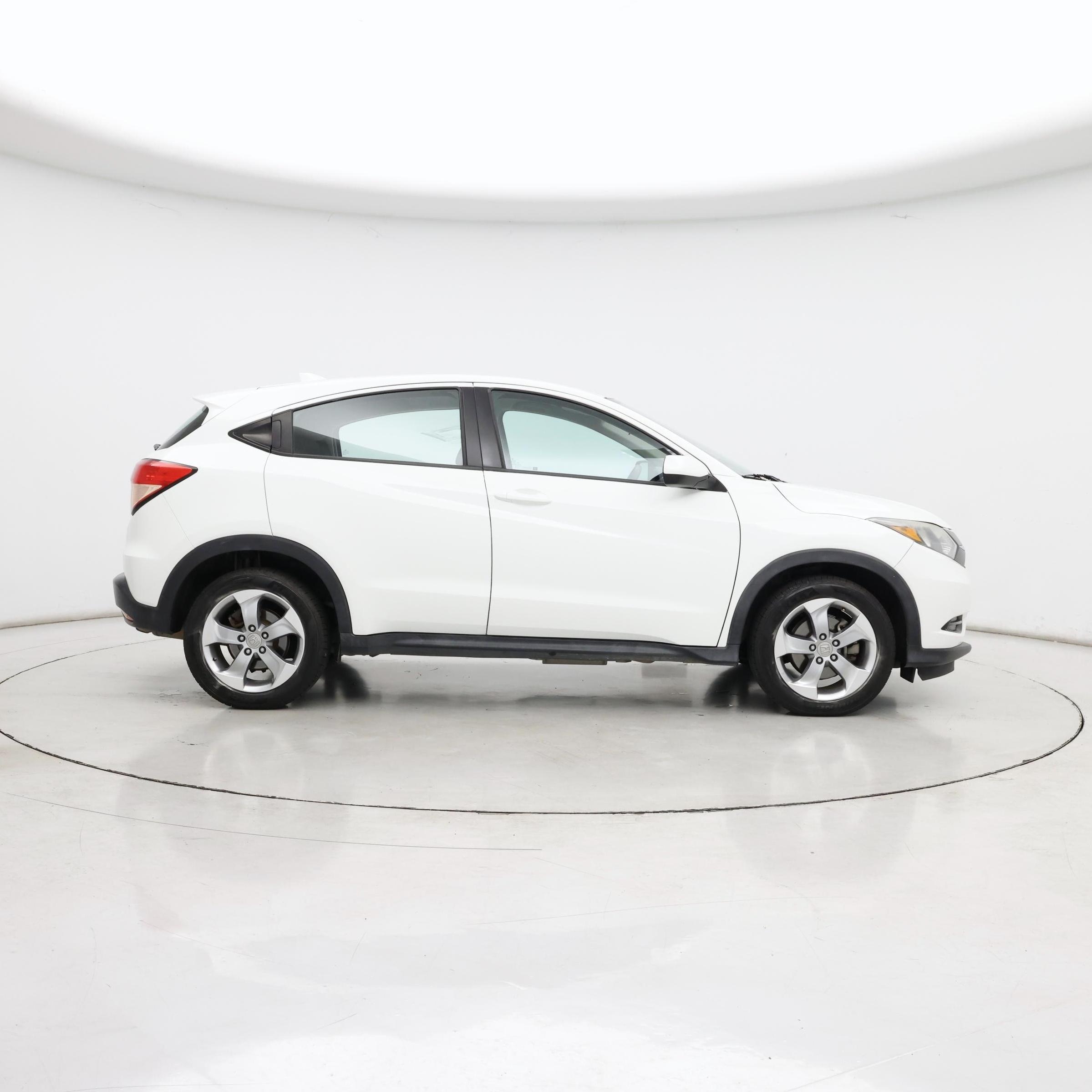 Thumbnail: 2017 Honda HR-V - 7