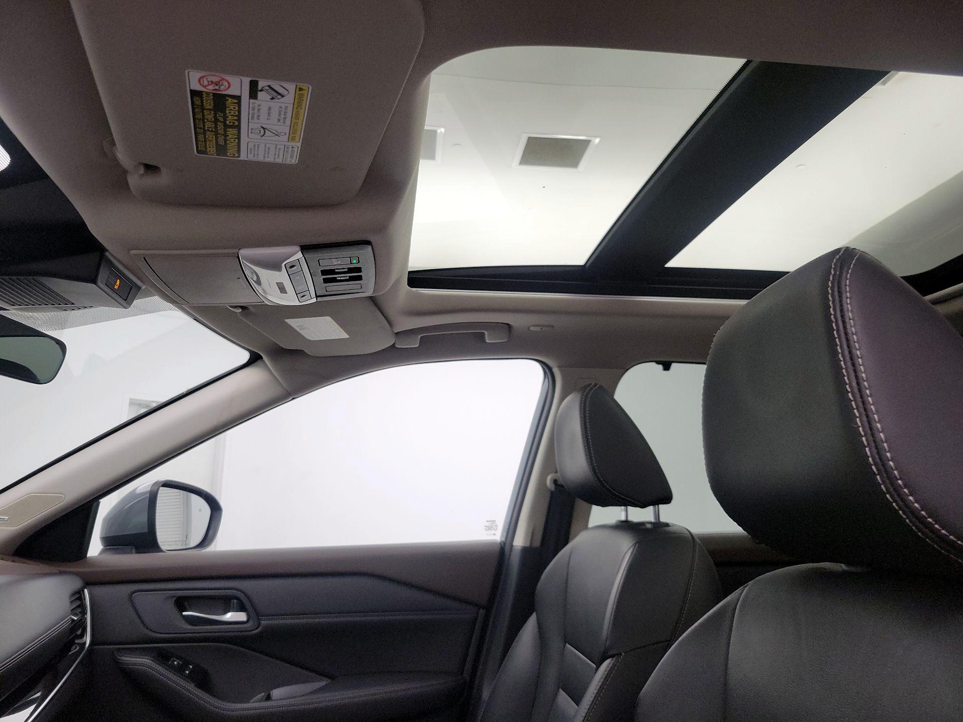 Thumbnail: 2023 Nissan Rogue - 20