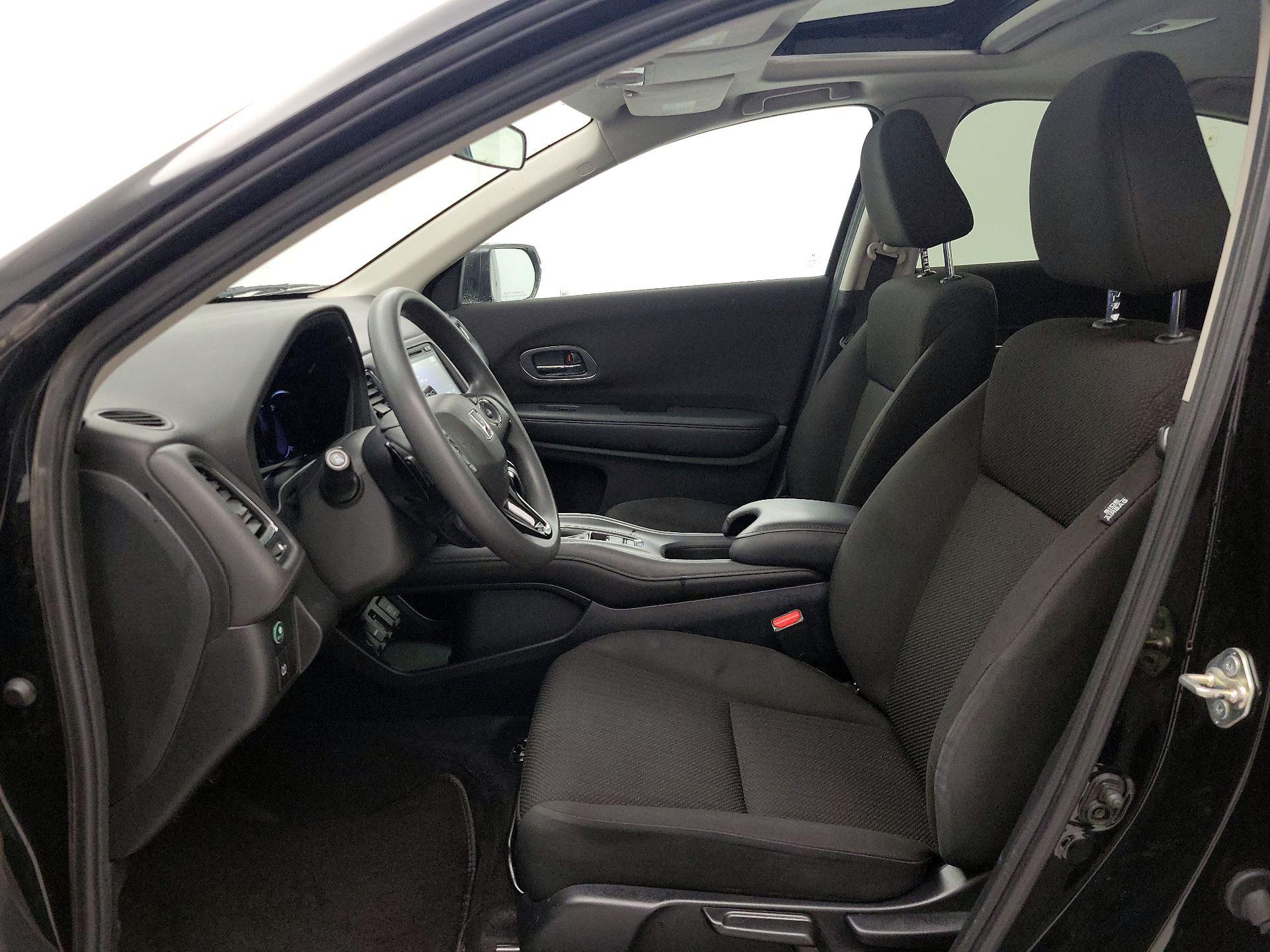 Thumbnail: 2017 Honda HR-V - 11