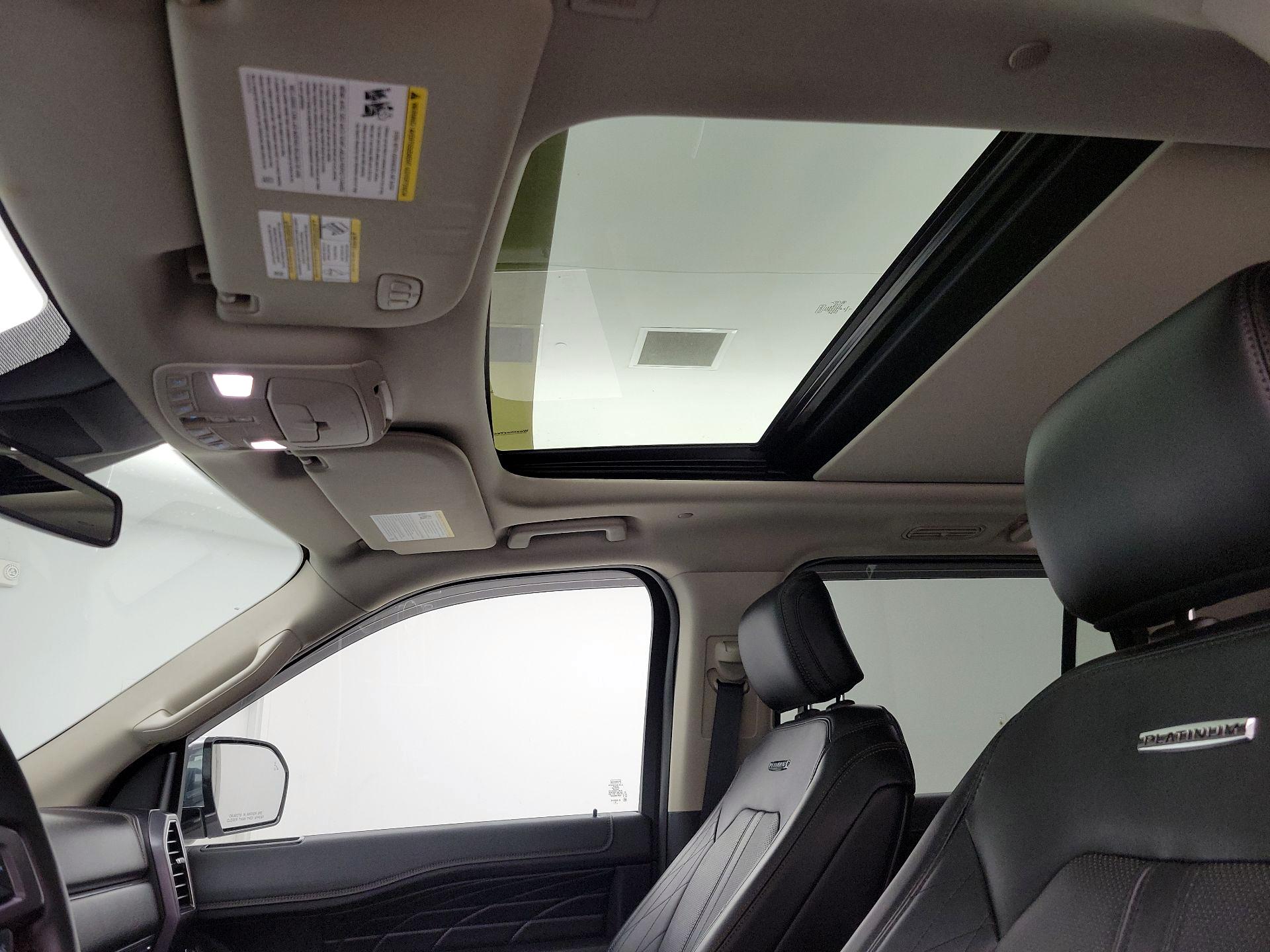 Thumbnail: 2019 Ford Expedition - 20