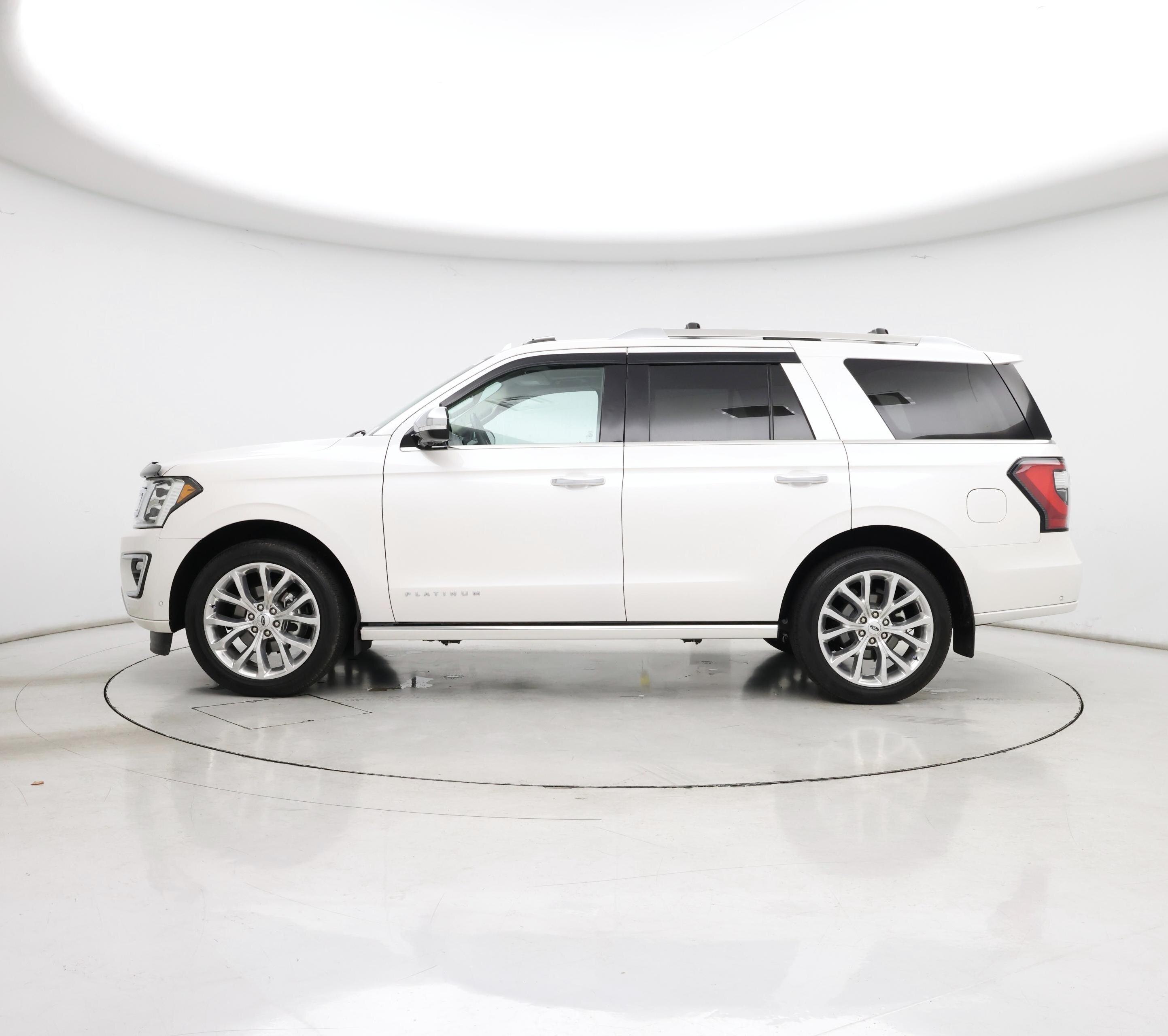 Thumbnail: 2019 Ford Expedition - 3