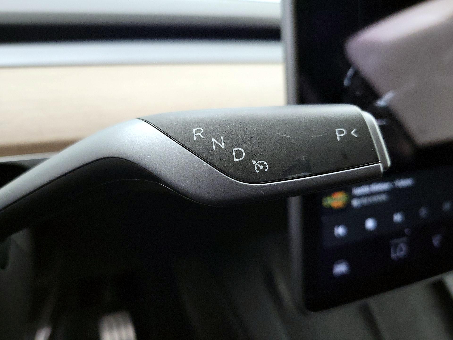 Thumbnail: 2022 Tesla Model Y - 17