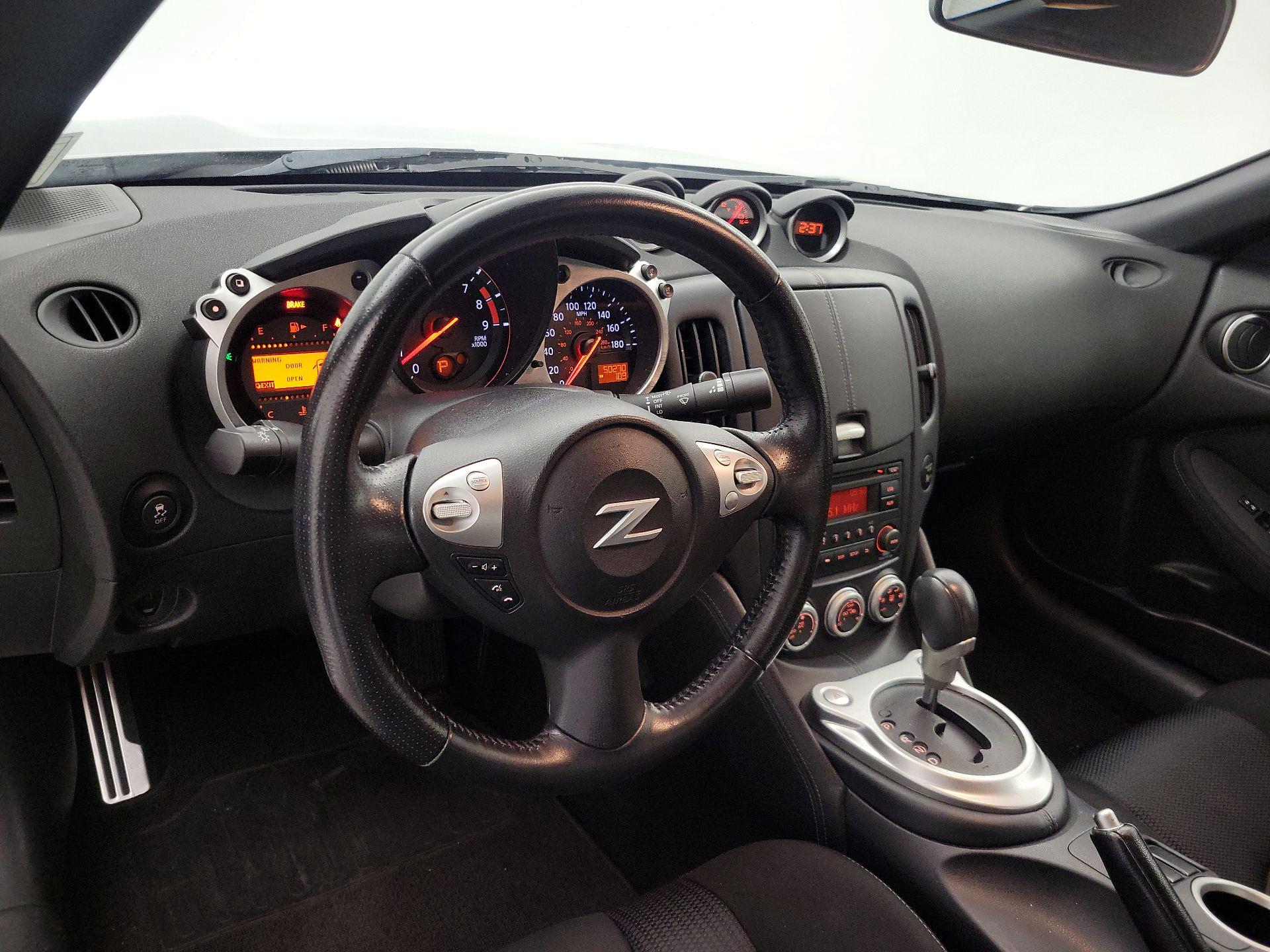 Thumbnail: 2016 Nissan Z - 9