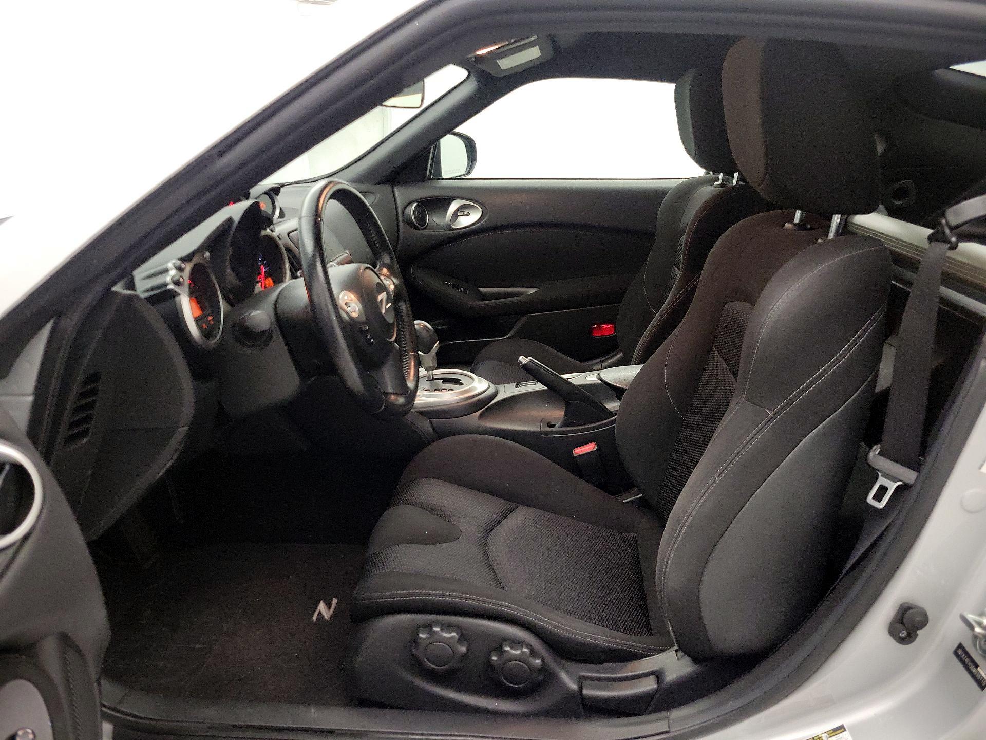 Thumbnail: 2016 Nissan Z - 11