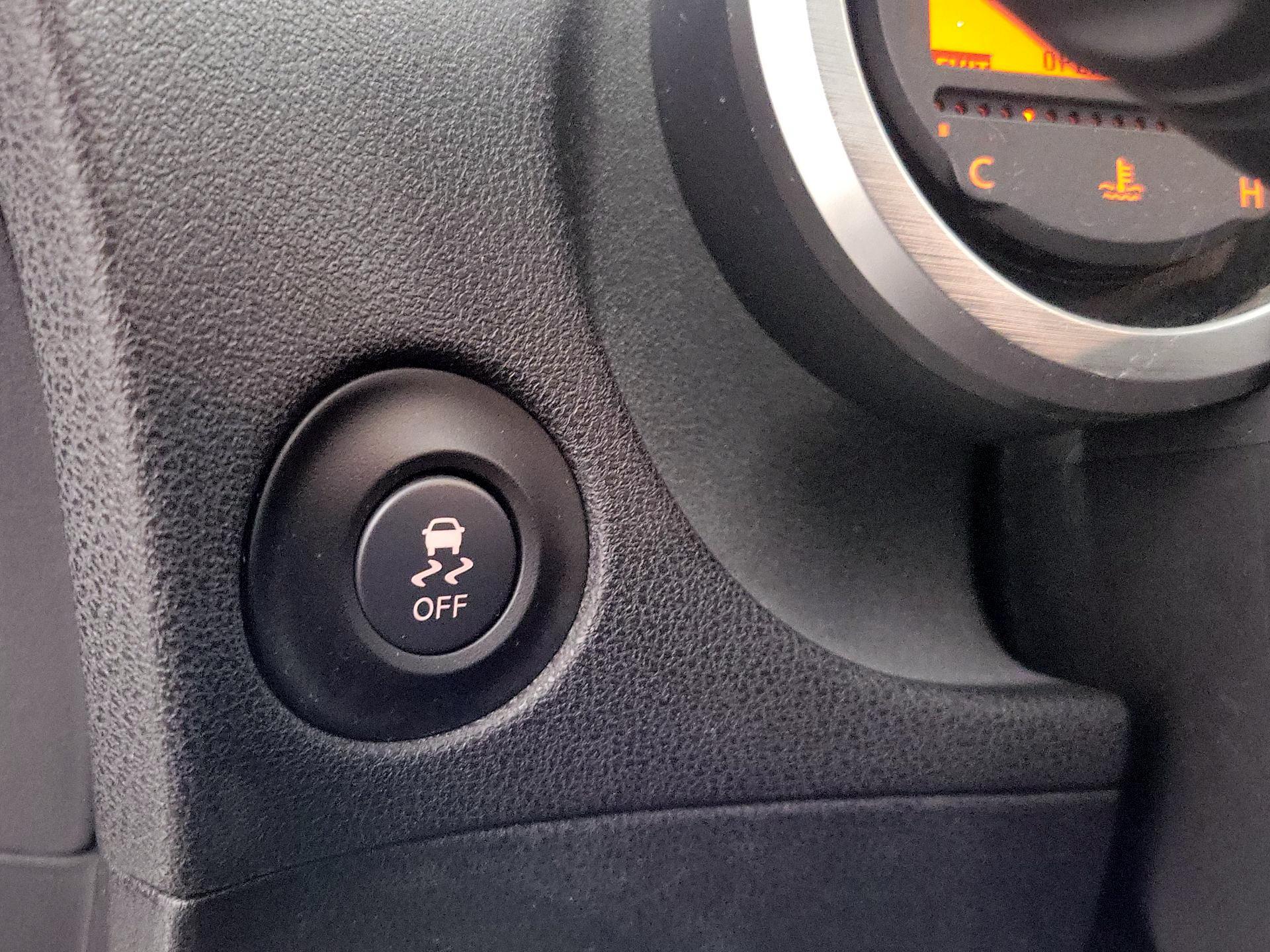 Thumbnail: 2016 Nissan Z - 13