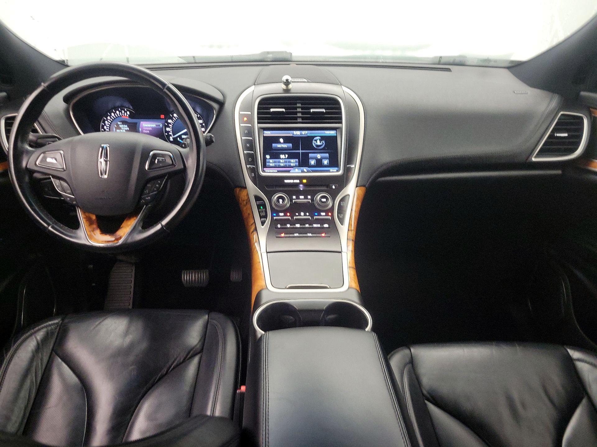 Thumbnail: 2016 Lincoln MKX - 9