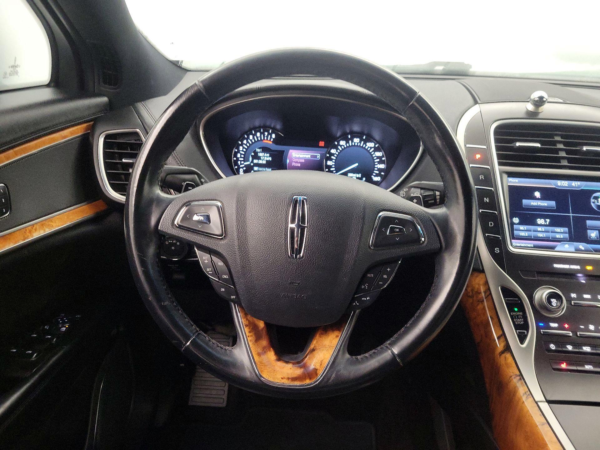 Thumbnail: 2016 Lincoln MKX - 10