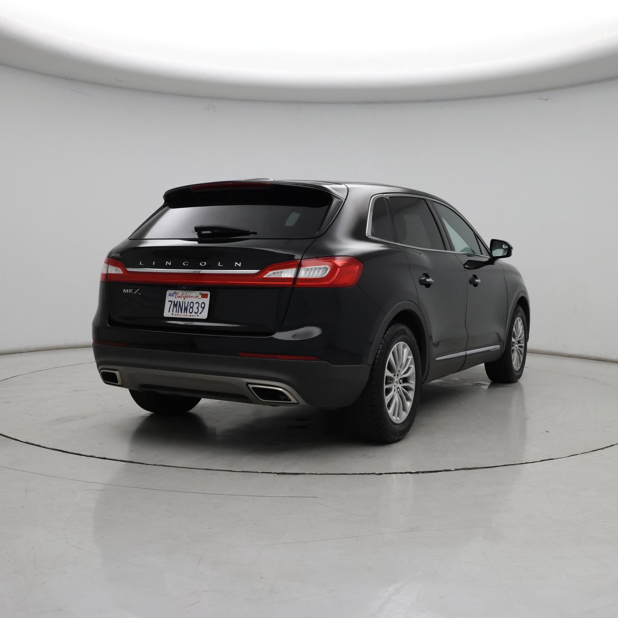 Thumbnail: 2016 Lincoln MKX - 8