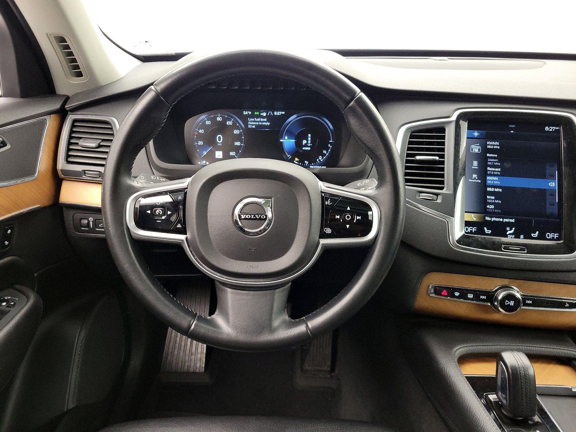 Thumbnail: 2021 Volvo XC90 - 10