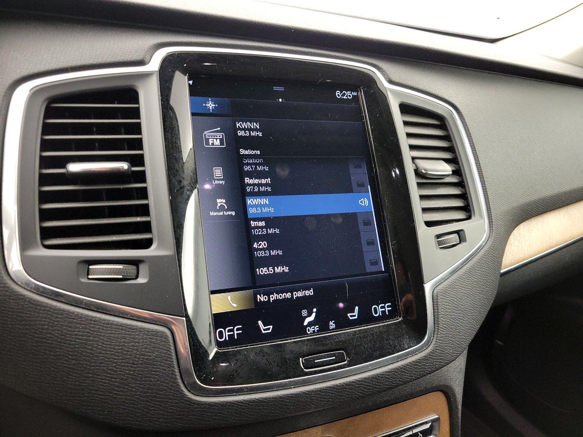 Thumbnail: 2021 Volvo XC90 - 16