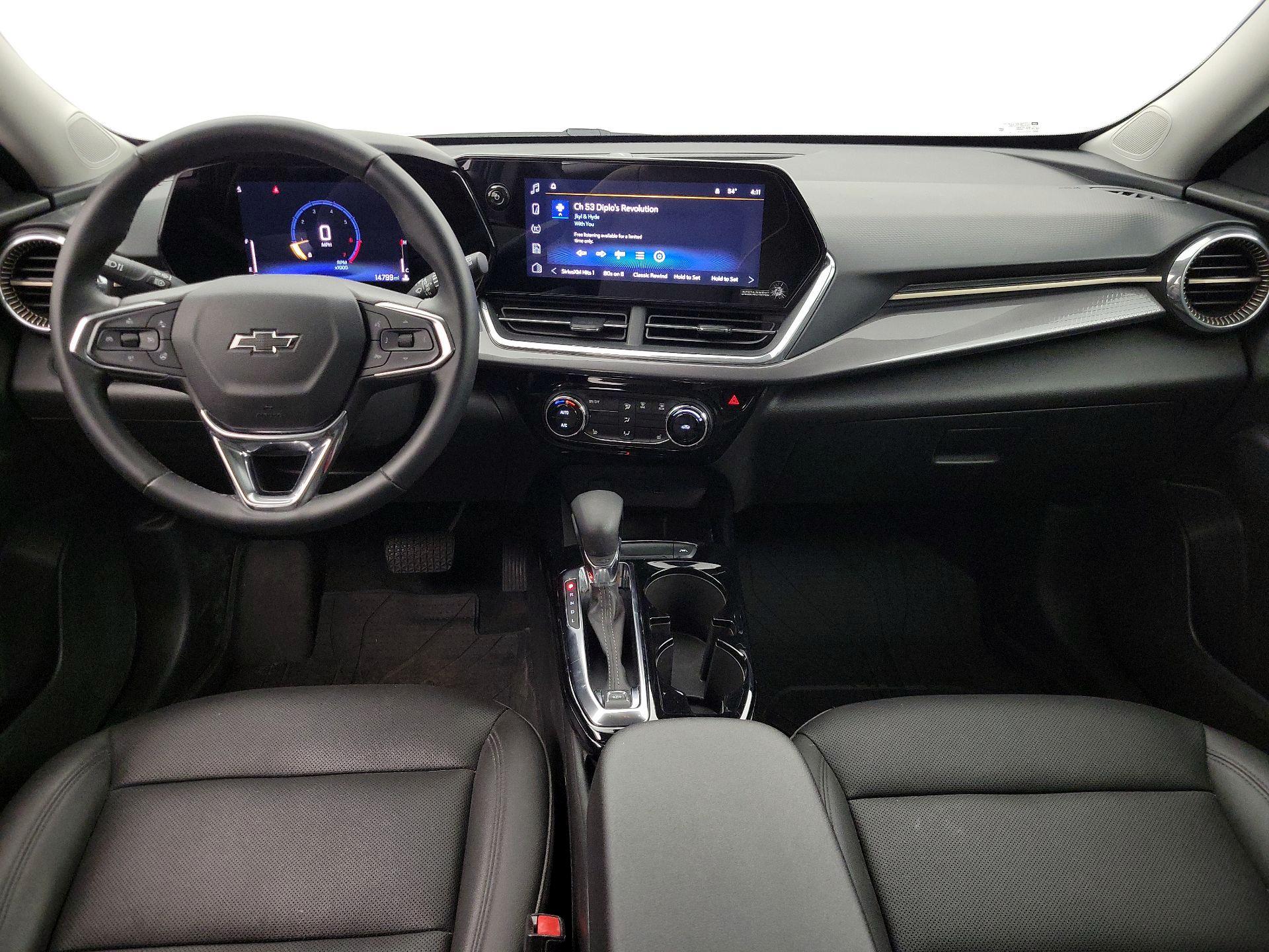 Thumbnail: 2025 Chevrolet Trax - 9