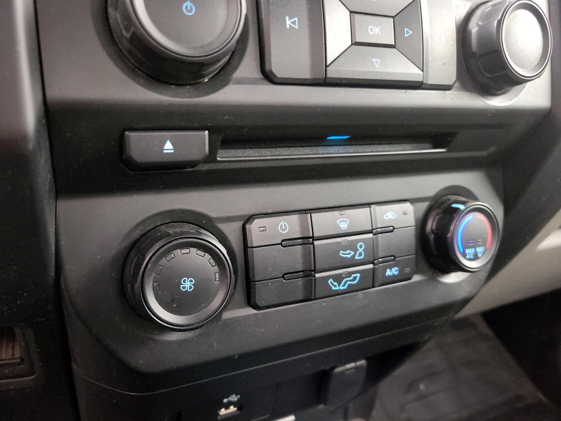 Thumbnail: 2017 Ford F-150 - 15