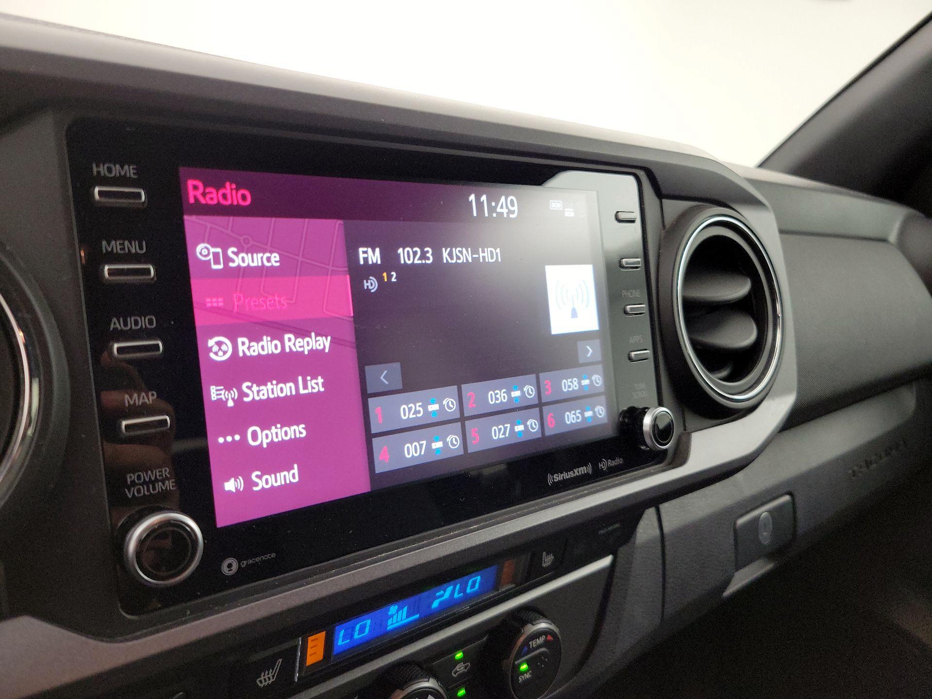 Thumbnail: 2020 Toyota Tacoma - 15