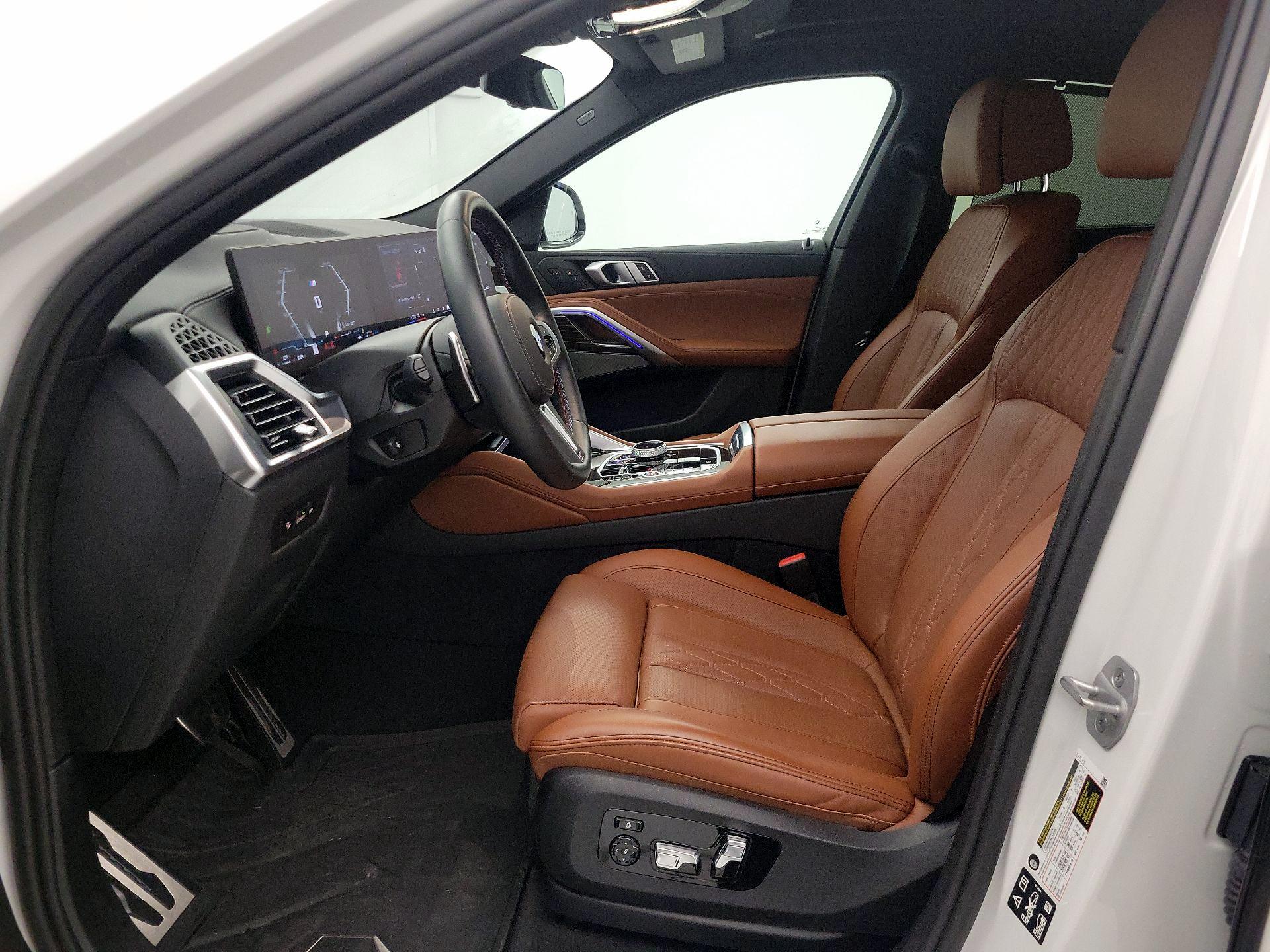 Thumbnail: 2025 BMW X6 - 11