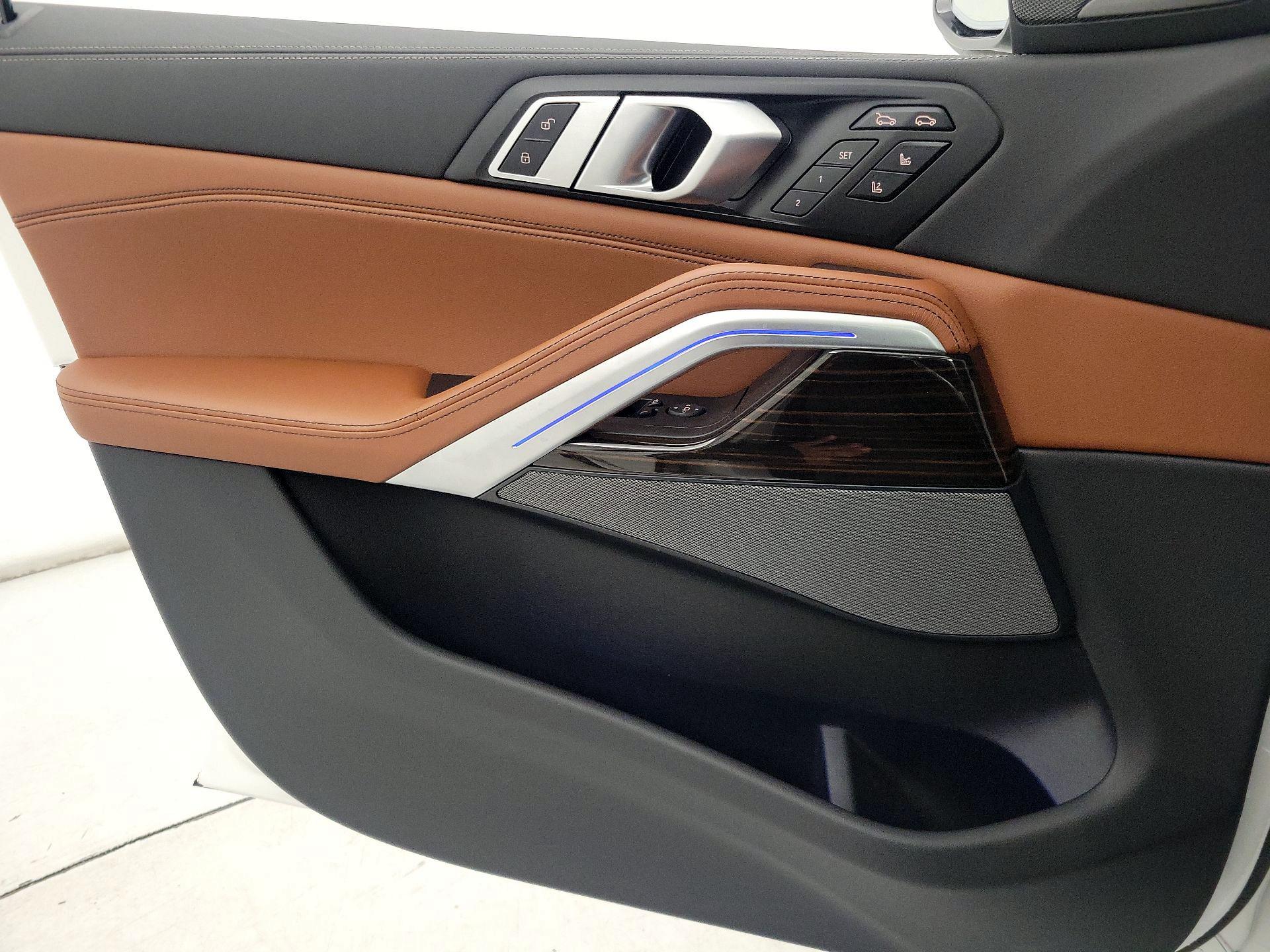 Thumbnail: 2025 BMW X6 - 12