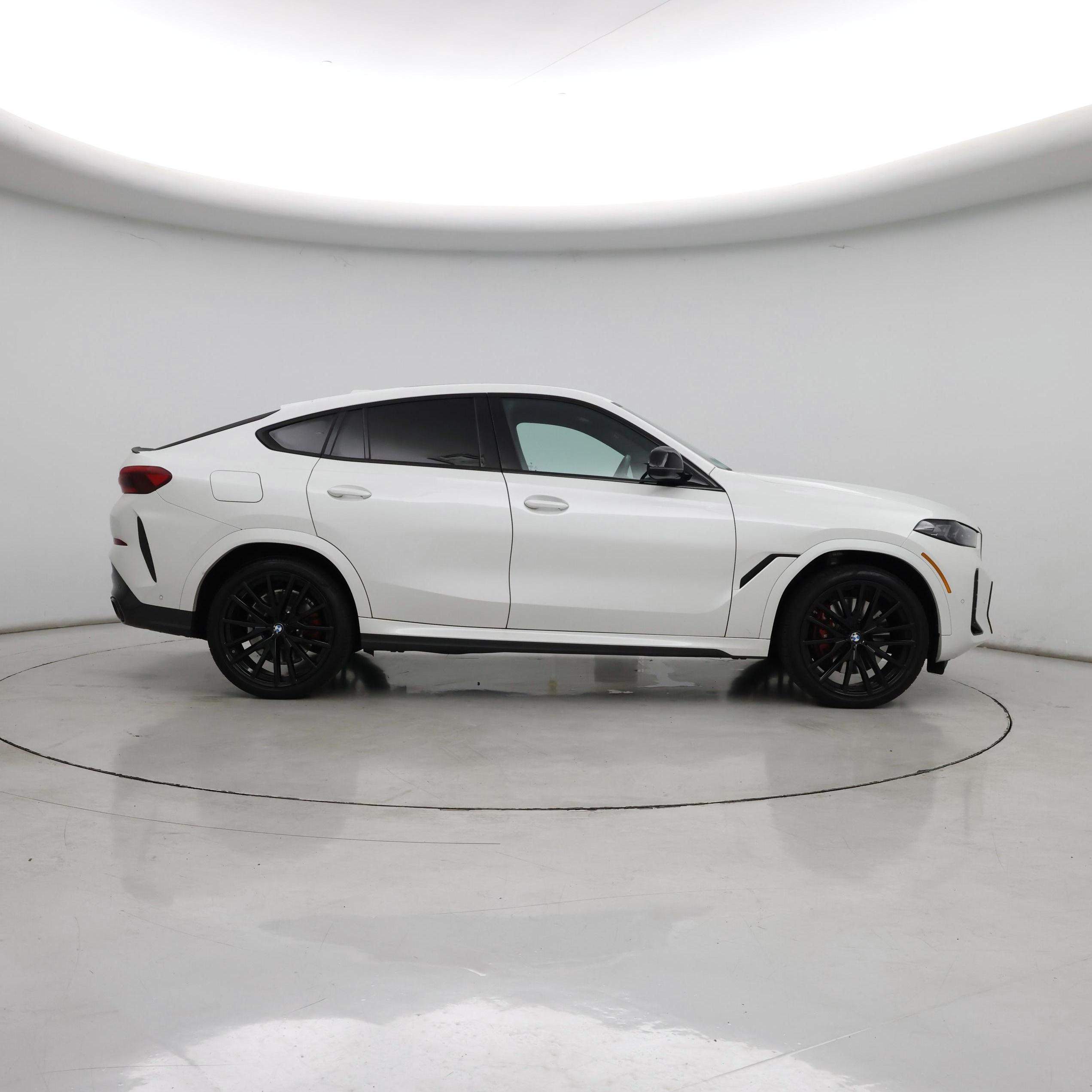 Thumbnail: 2025 BMW X6 - 7