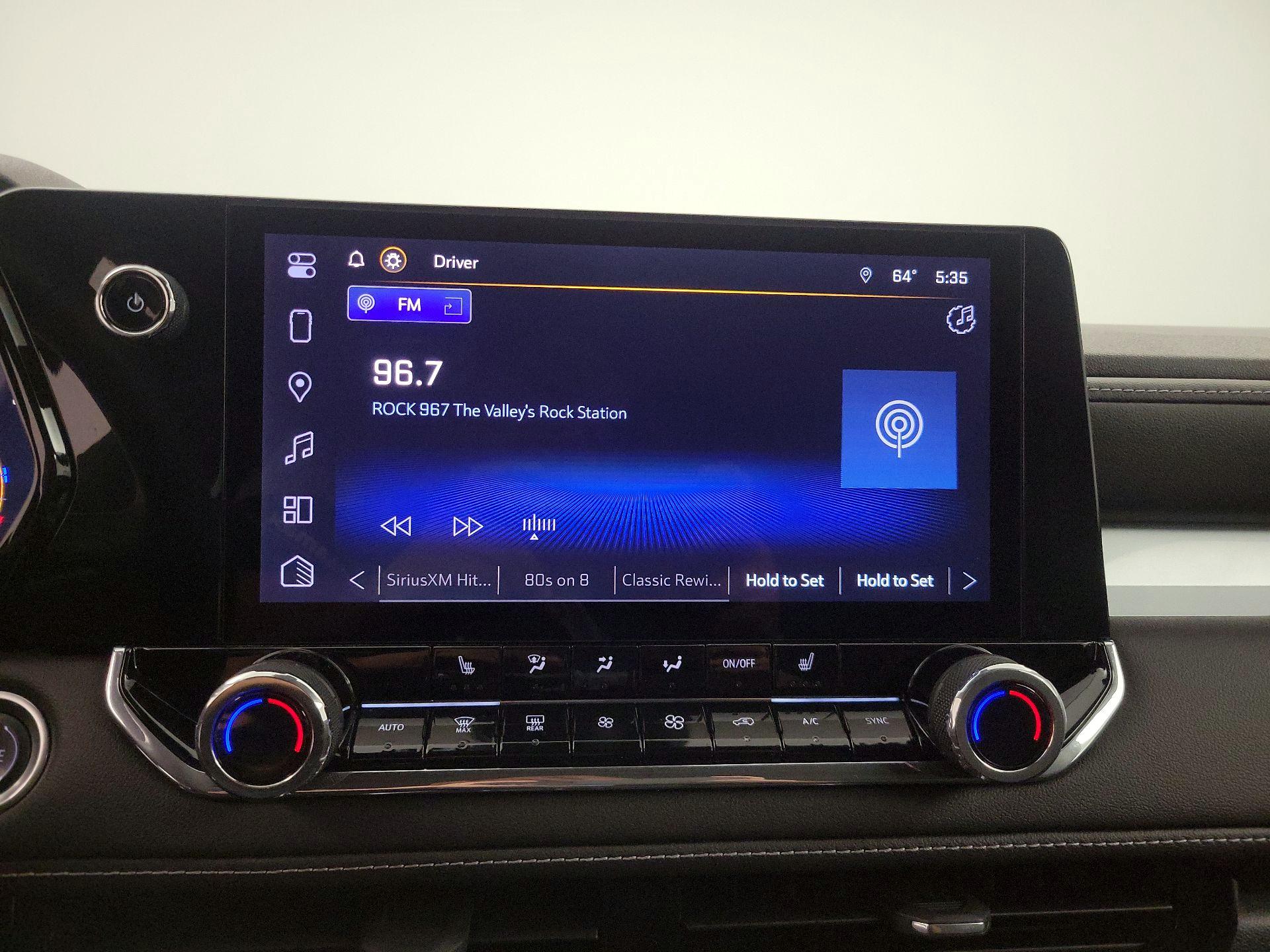 Thumbnail: 2024 Chevrolet Colorado - 16