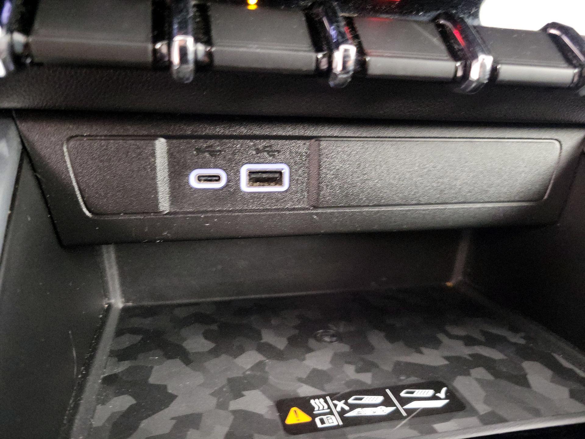 Thumbnail: 2024 Chevrolet Colorado - 19