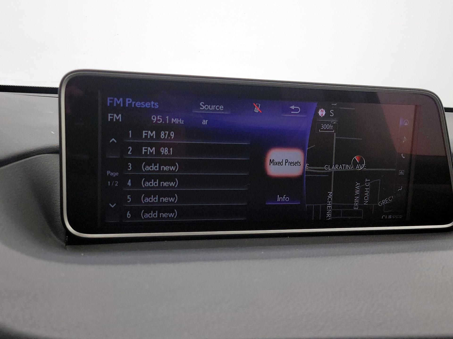 Thumbnail: 2016 Lexus RX - 16