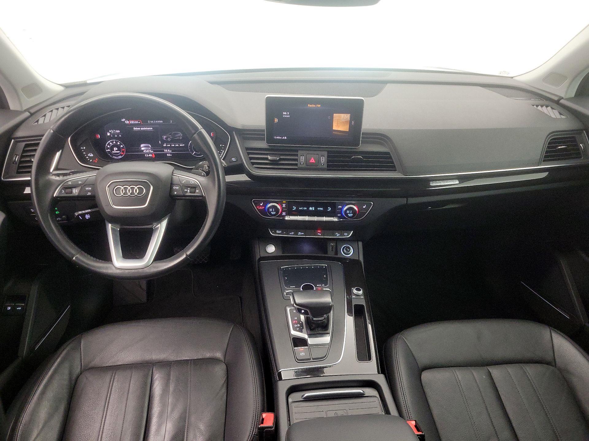 Thumbnail: 2020 Audi Q5 - 9