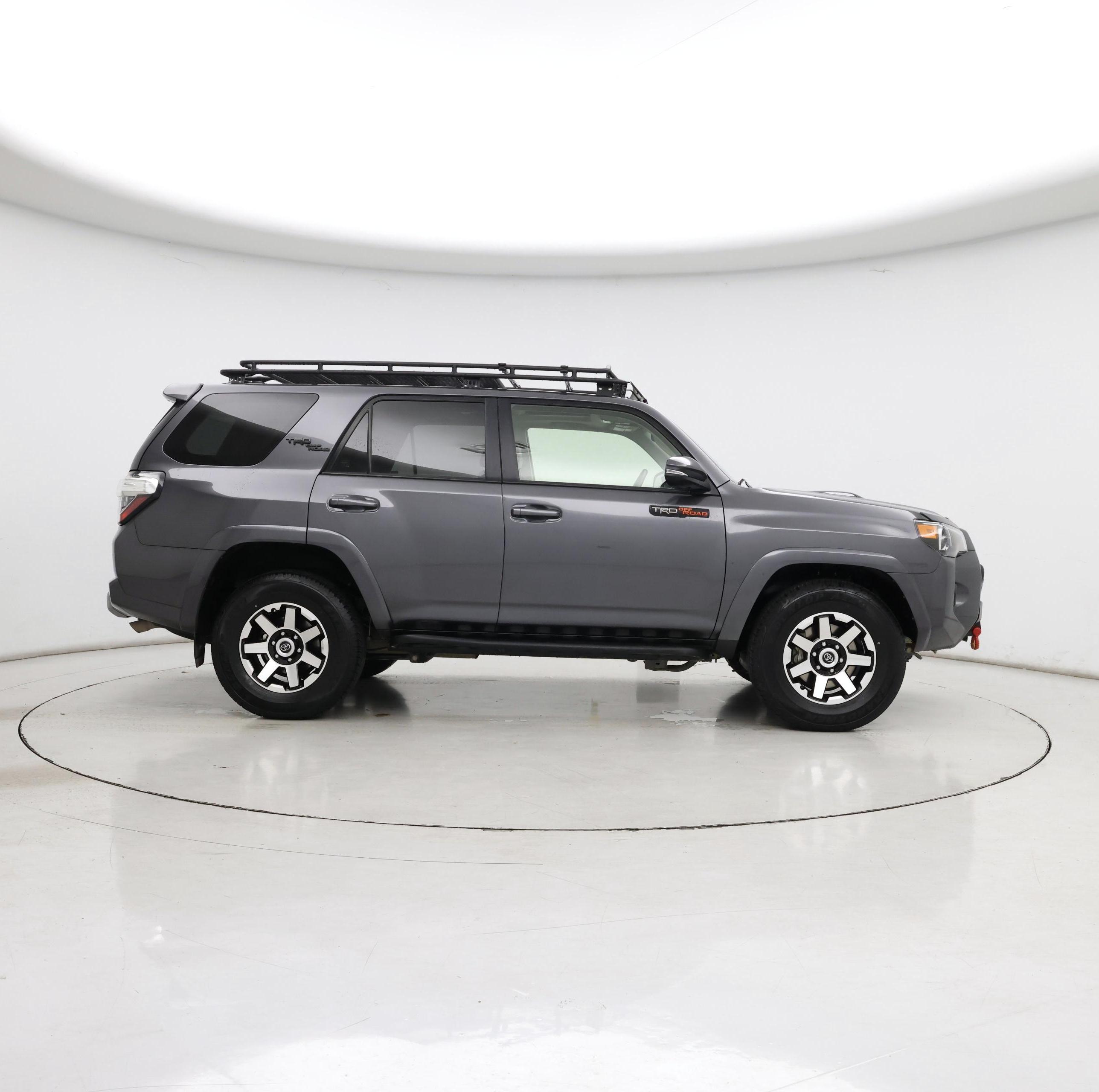 Thumbnail: 2021 Toyota 4Runner - 7