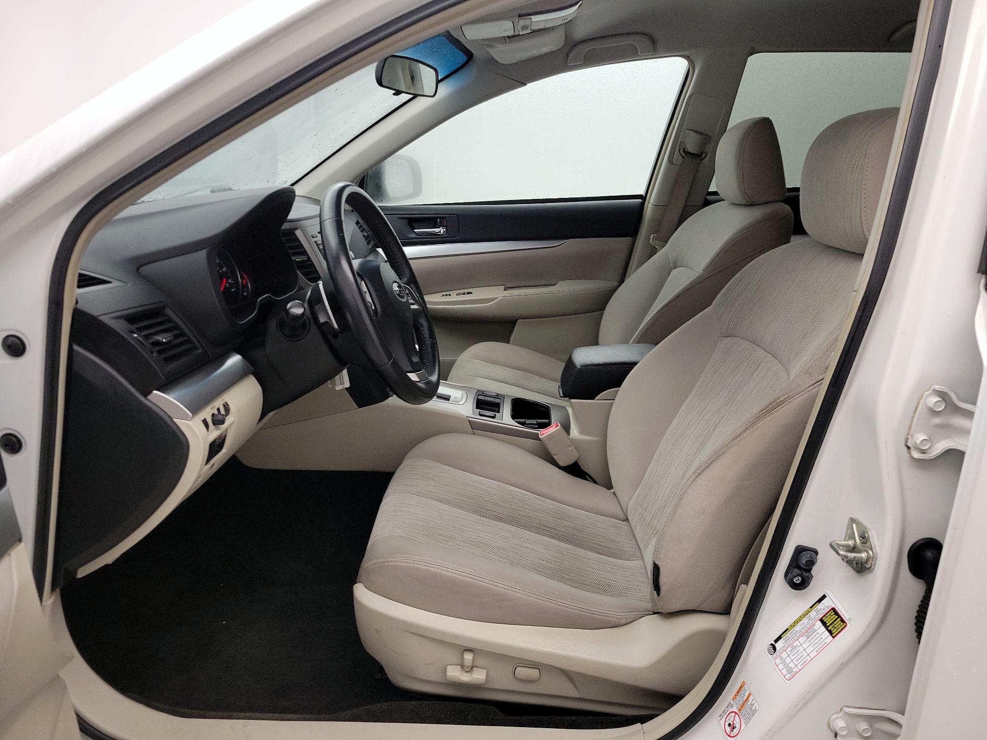 Thumbnail: 2014 Subaru Outback - 11