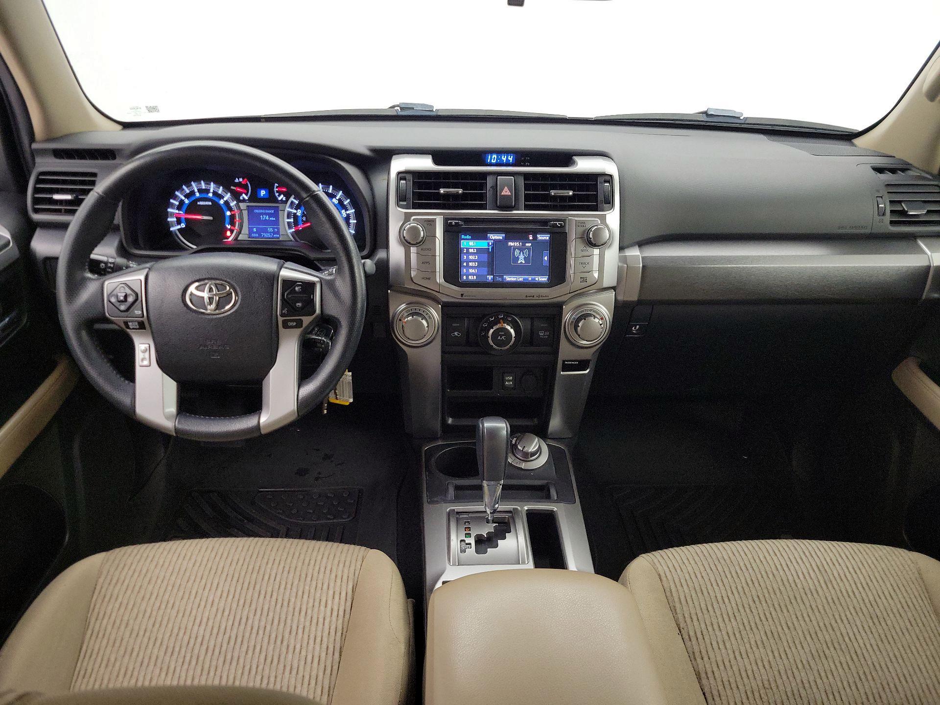 Thumbnail: 2016 Toyota 4Runner - 9