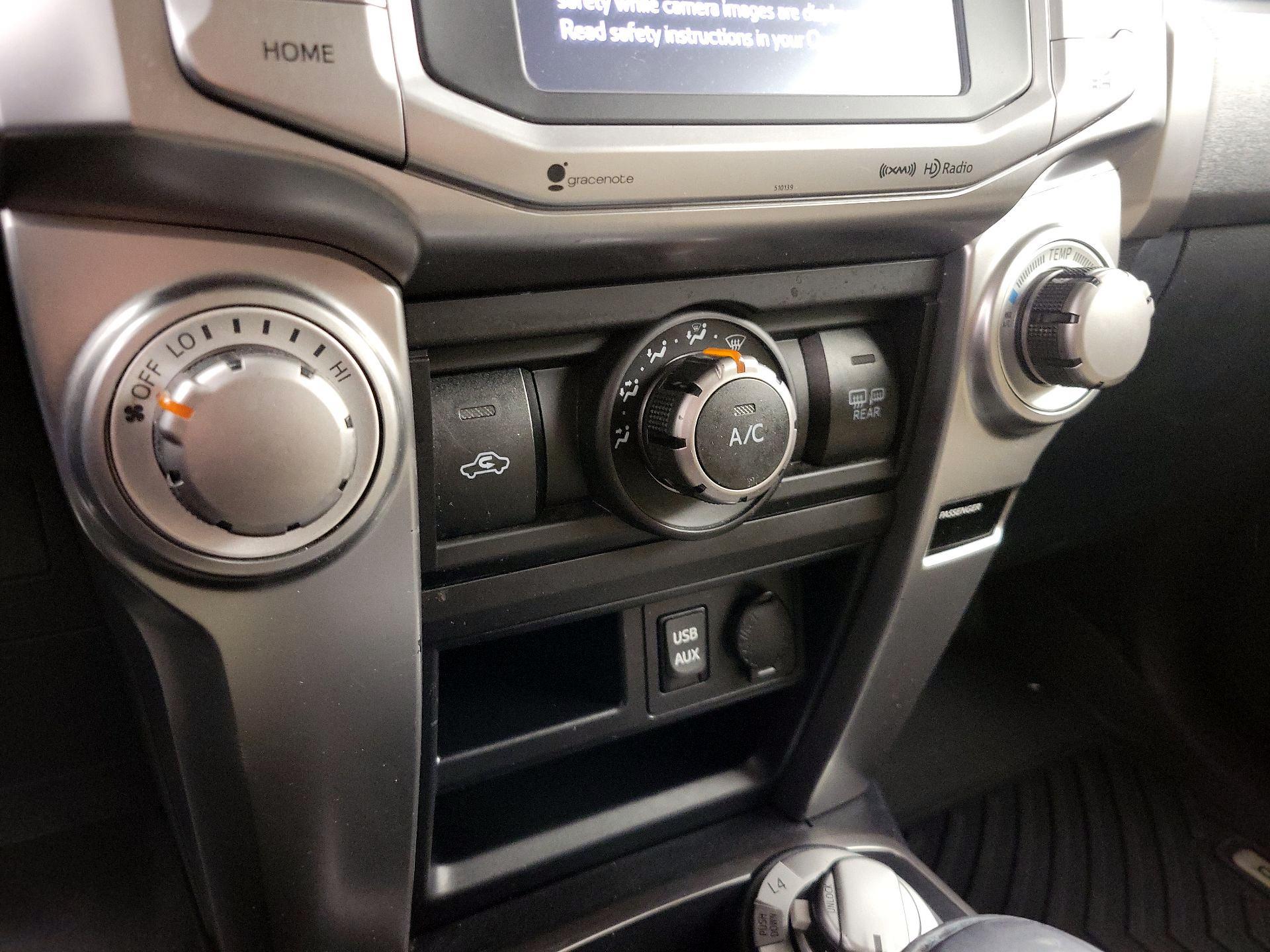 Thumbnail: 2016 Toyota 4Runner - 16