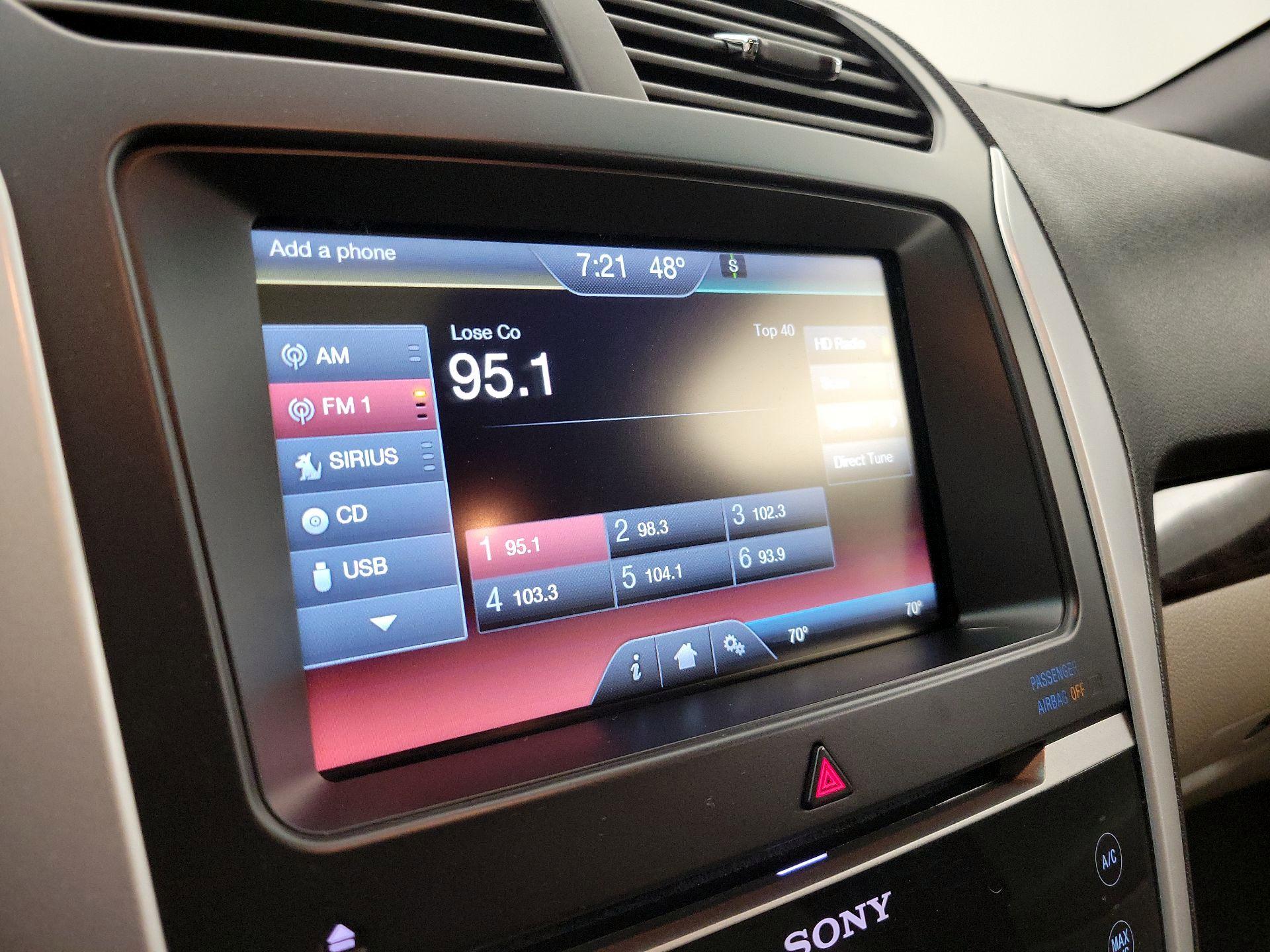 Thumbnail: 2014 Ford Explorer - 16