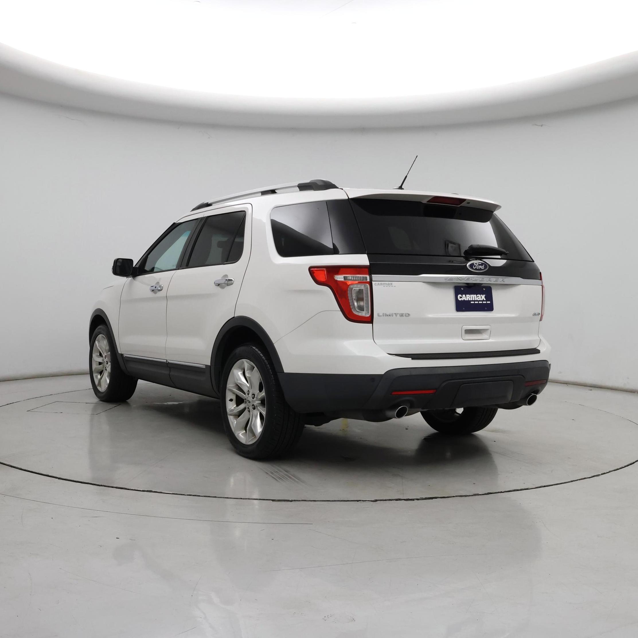 Thumbnail: 2014 Ford Explorer - 2